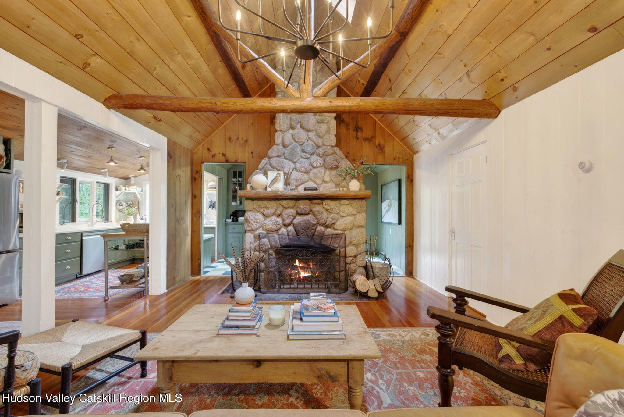 64 Huron Trail