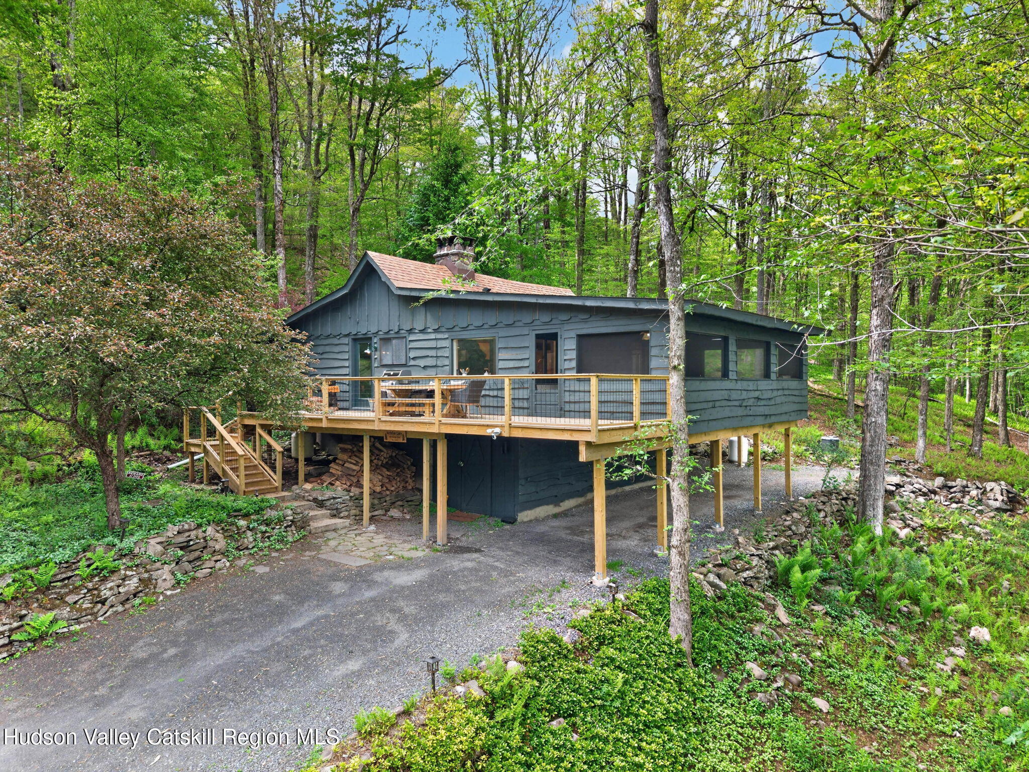 64 Huron Trail
