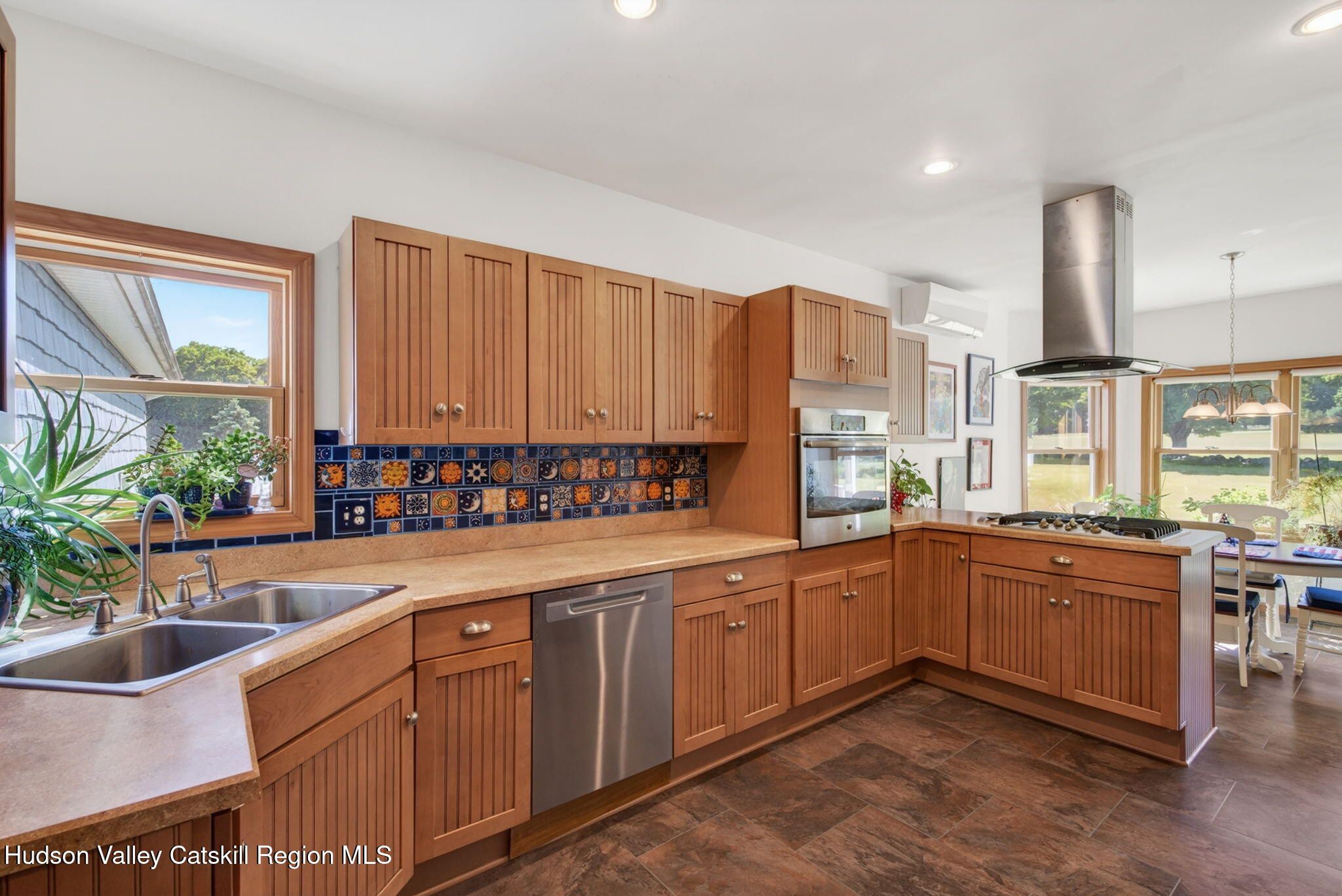 18 Haberland Lane