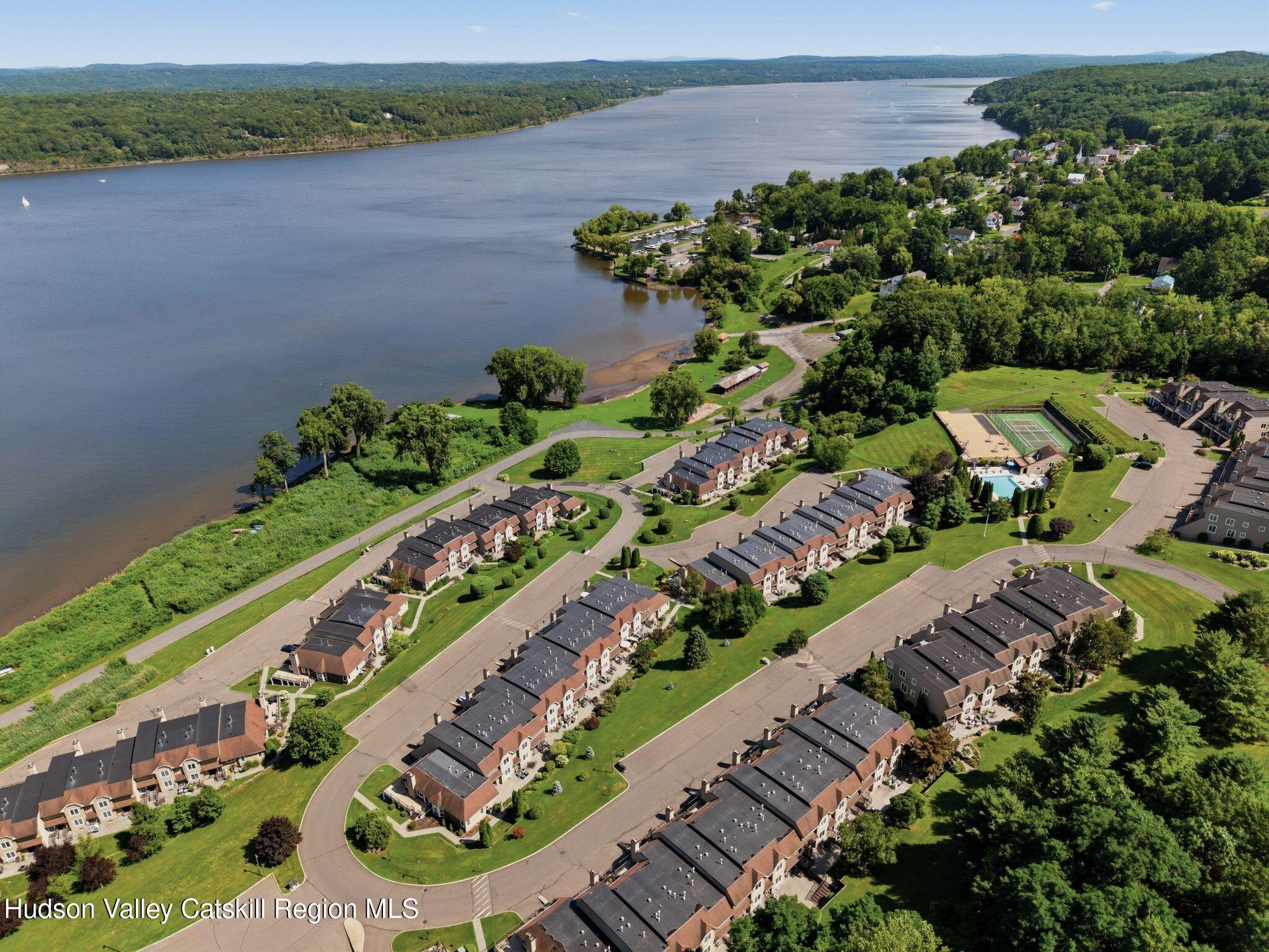 44 Riverview Condos