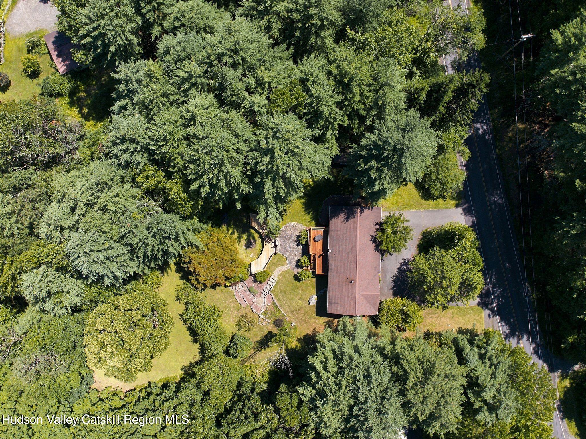 690 Samsonville Road
