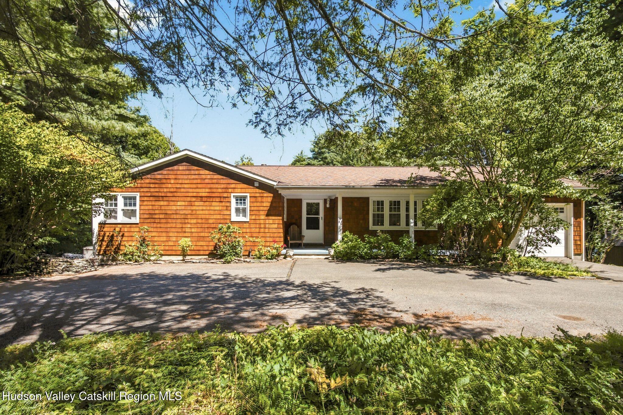 690 Samsonville Road
