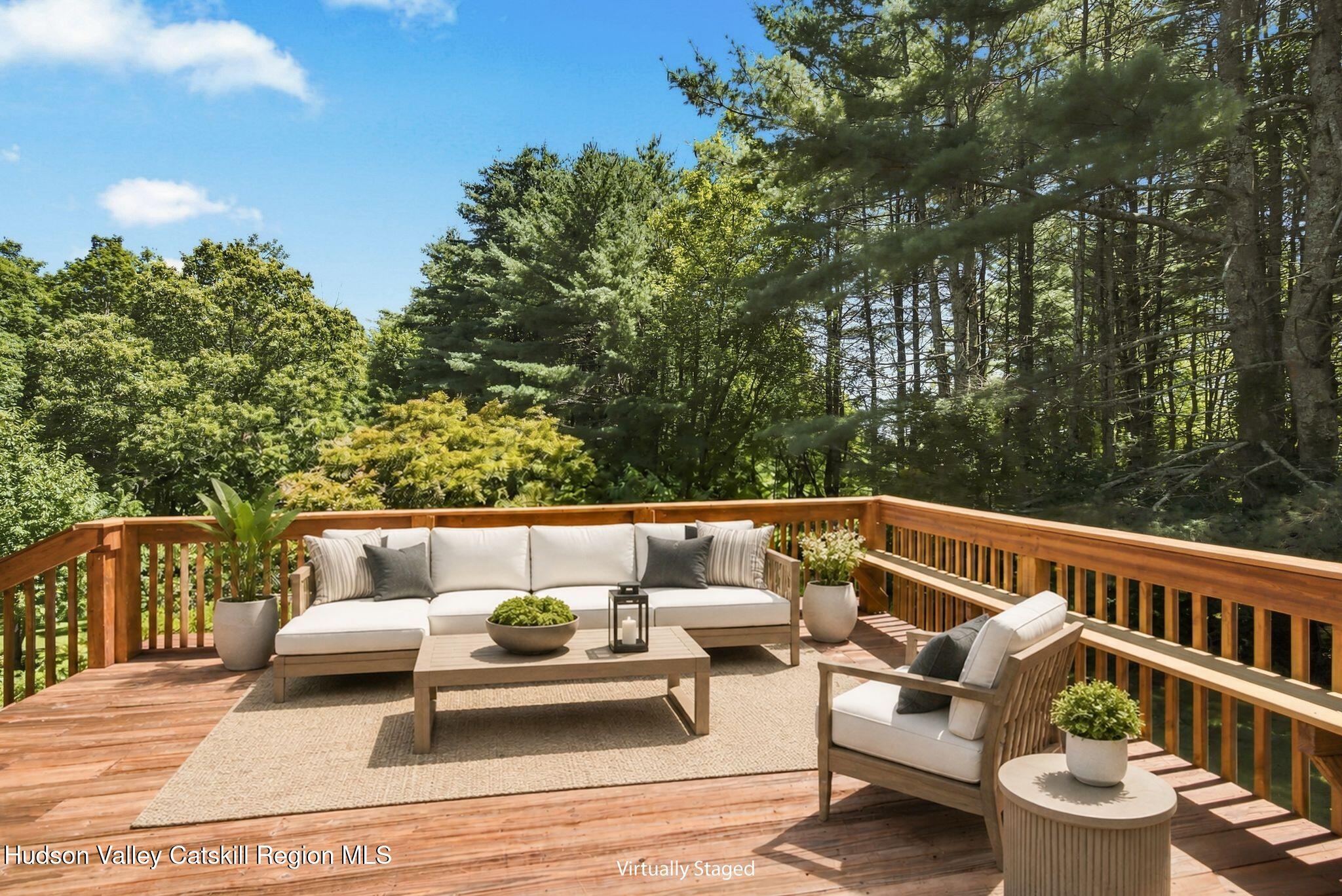 690 Samsonville Road