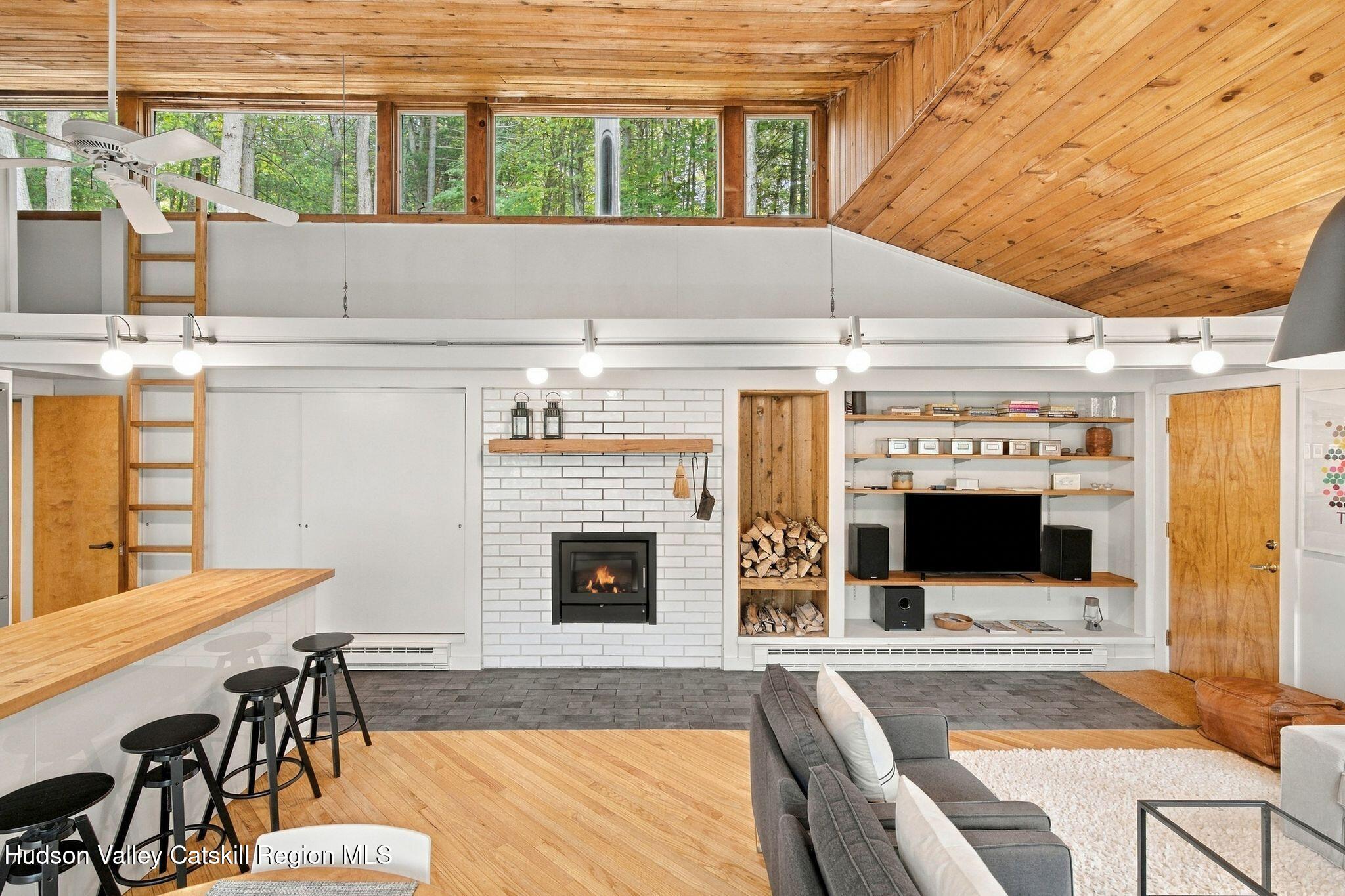 142 Stony Clove Lane