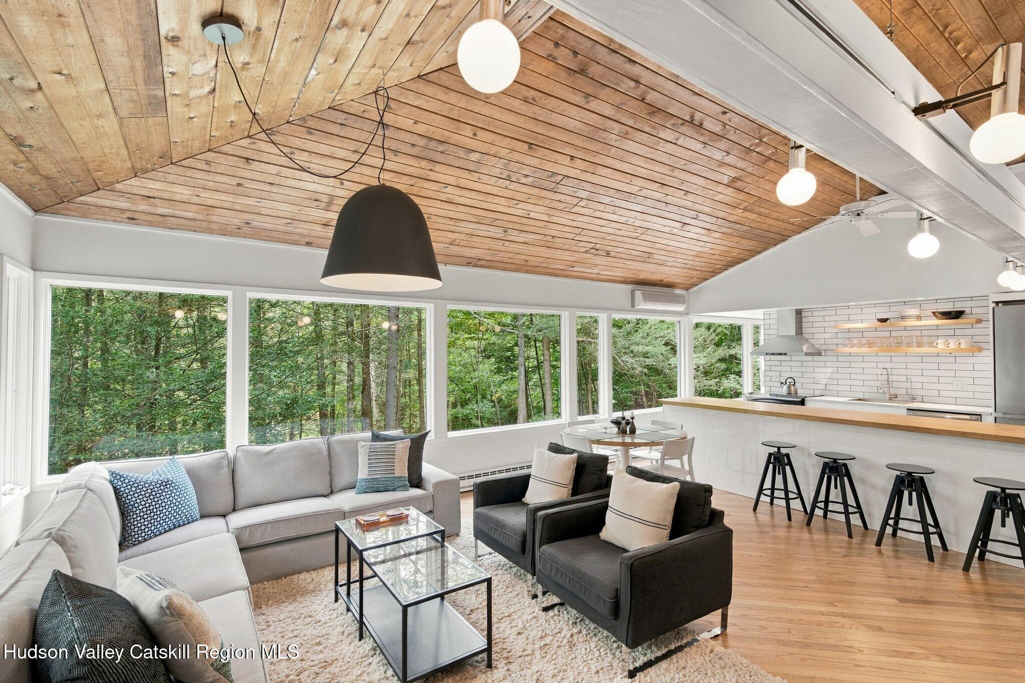 142 Stony Clove Lane