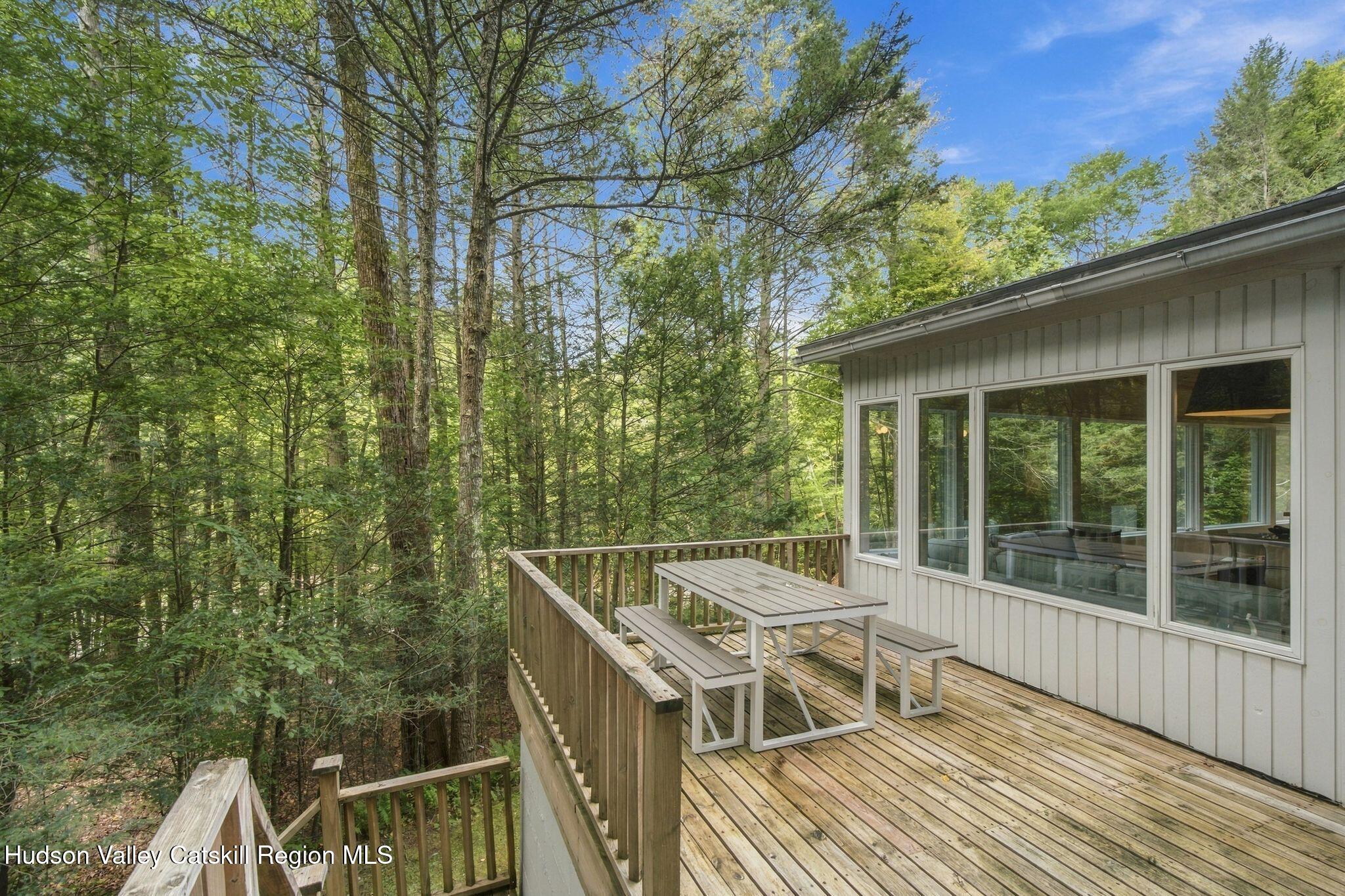 142 Stony Clove Lane
