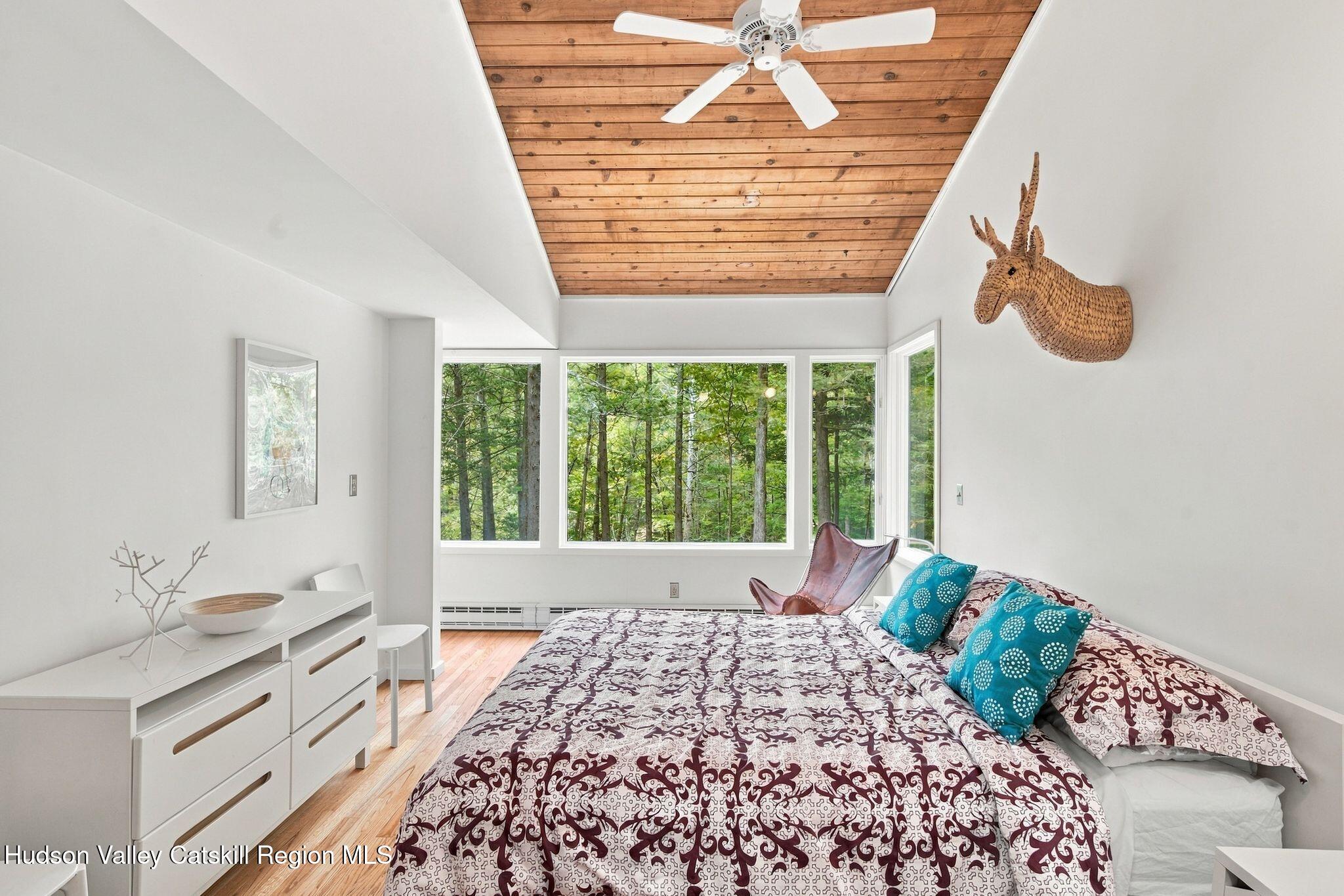 142 Stony Clove Lane