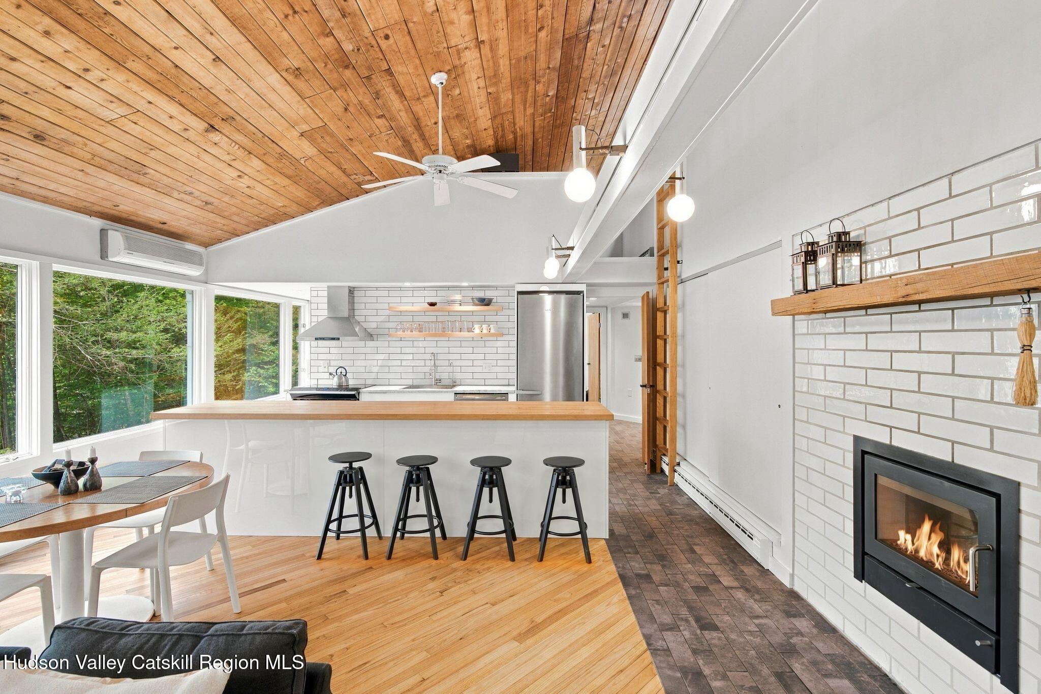 142 Stony Clove Lane