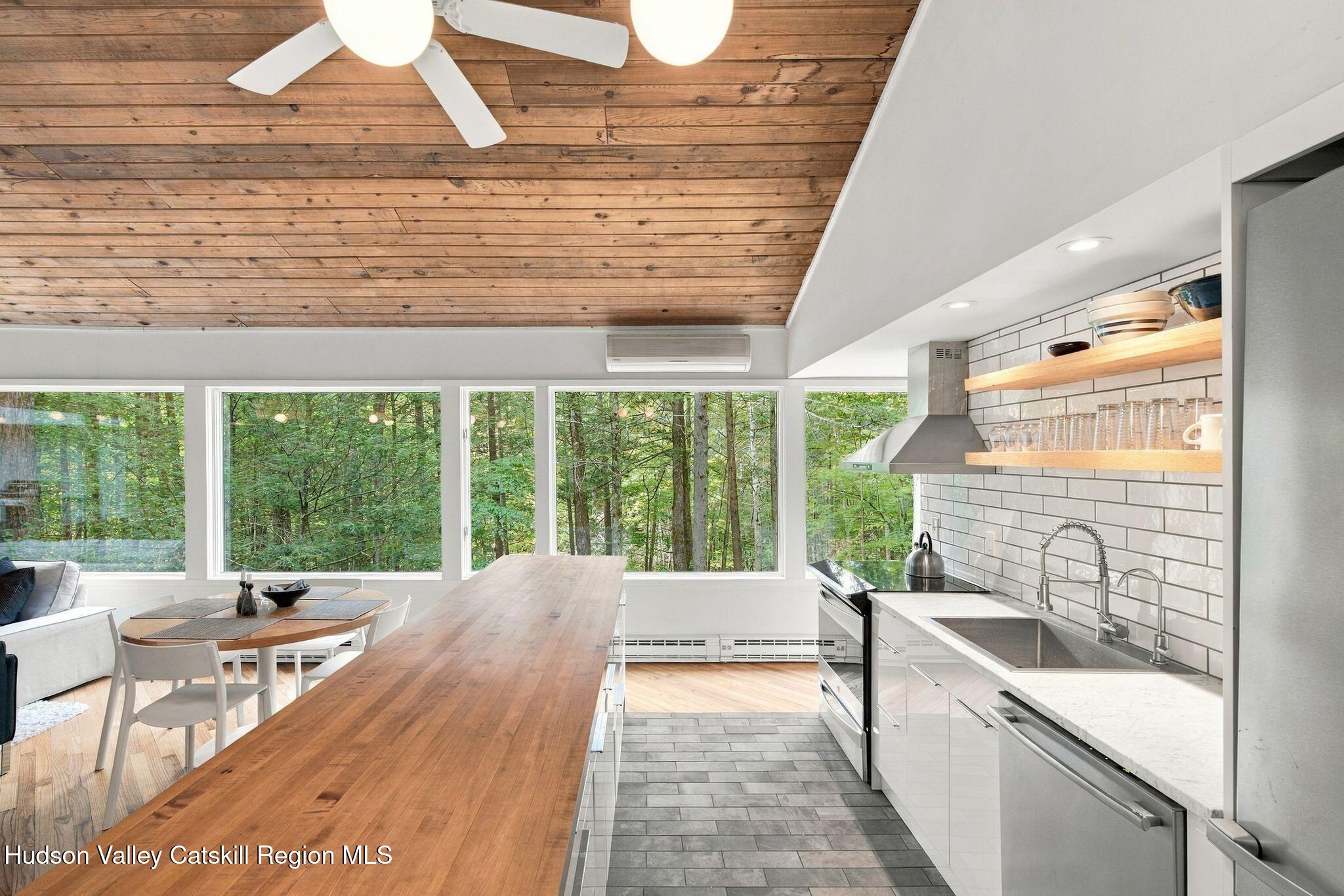 142 Stony Clove Lane