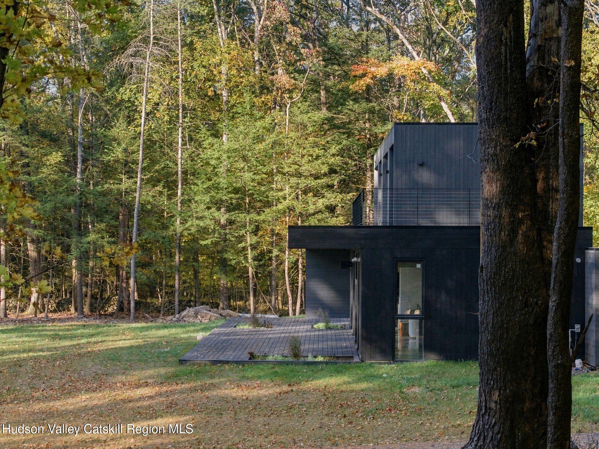 116 Mossy Hill Road