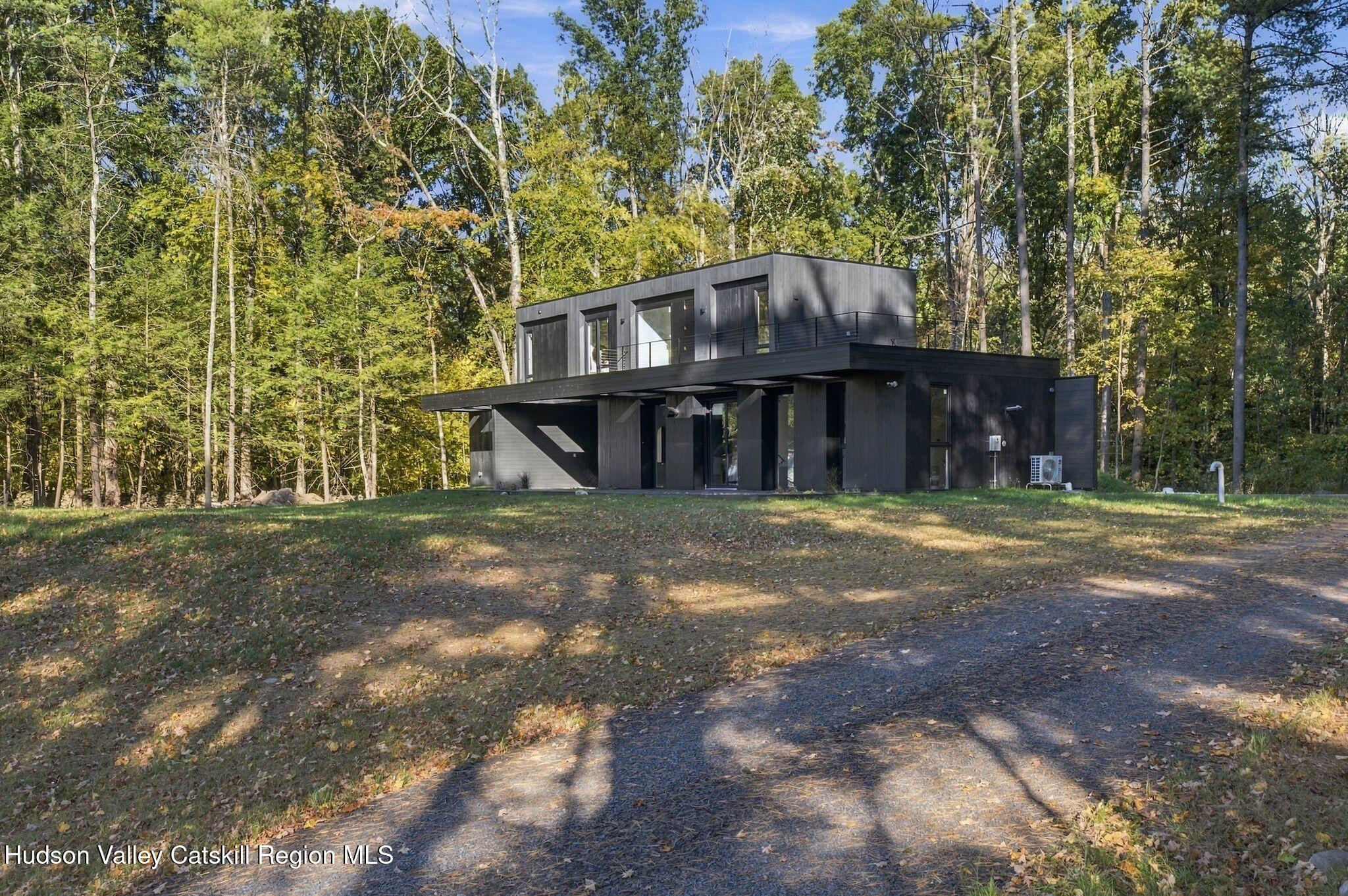 116 Mossy Hill Road