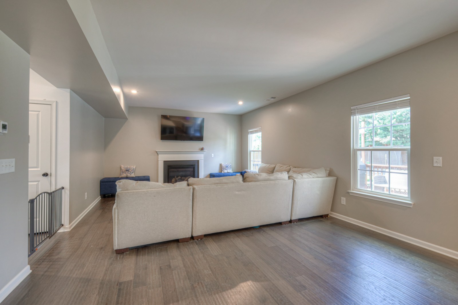 541 Goodman Dr