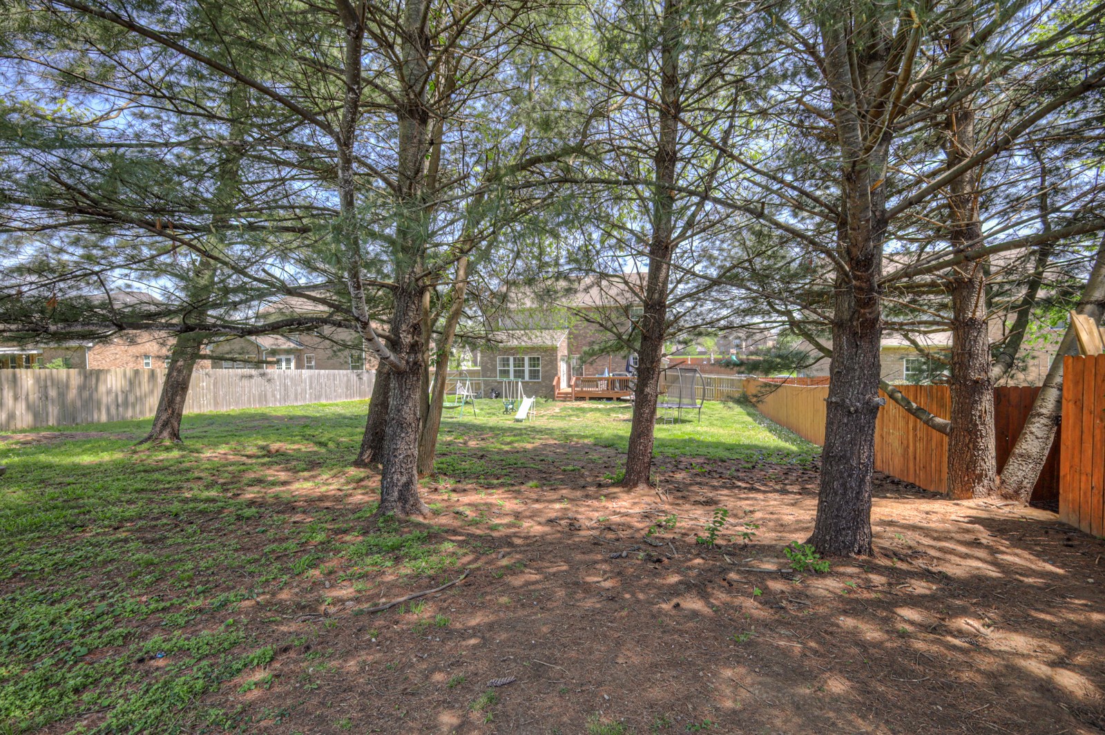 541 Goodman Dr