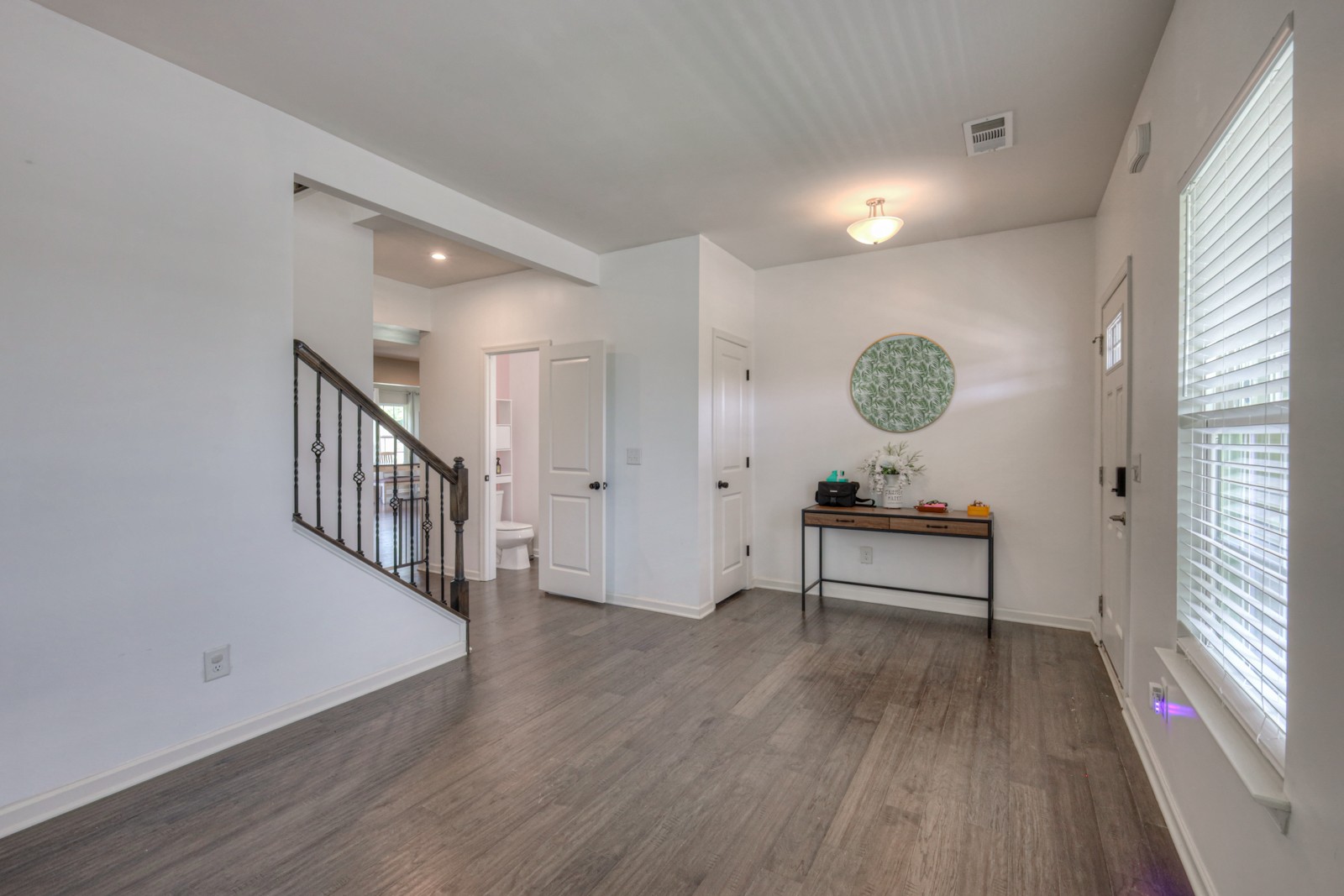 541 Goodman Dr