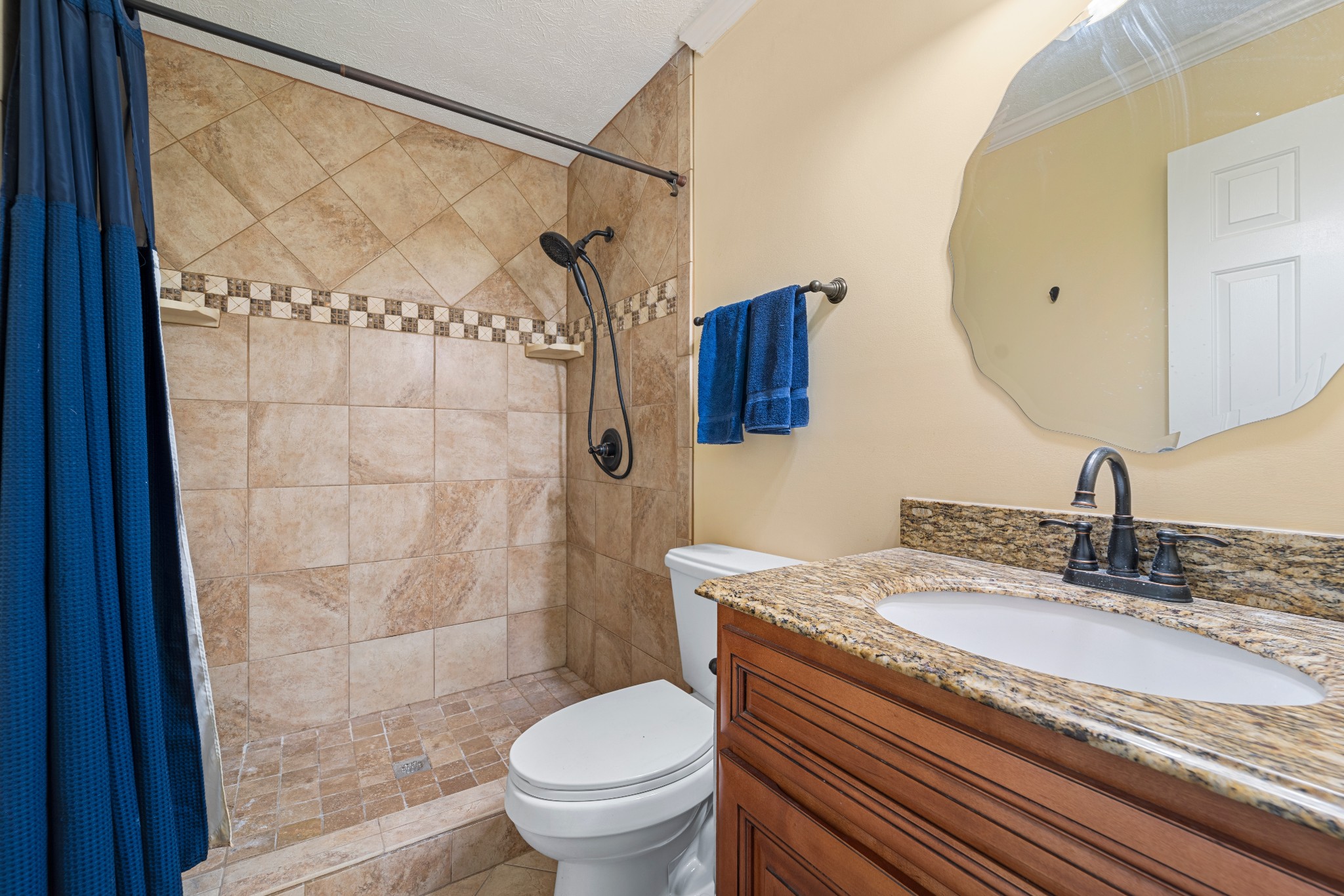 413 Clifton Dr