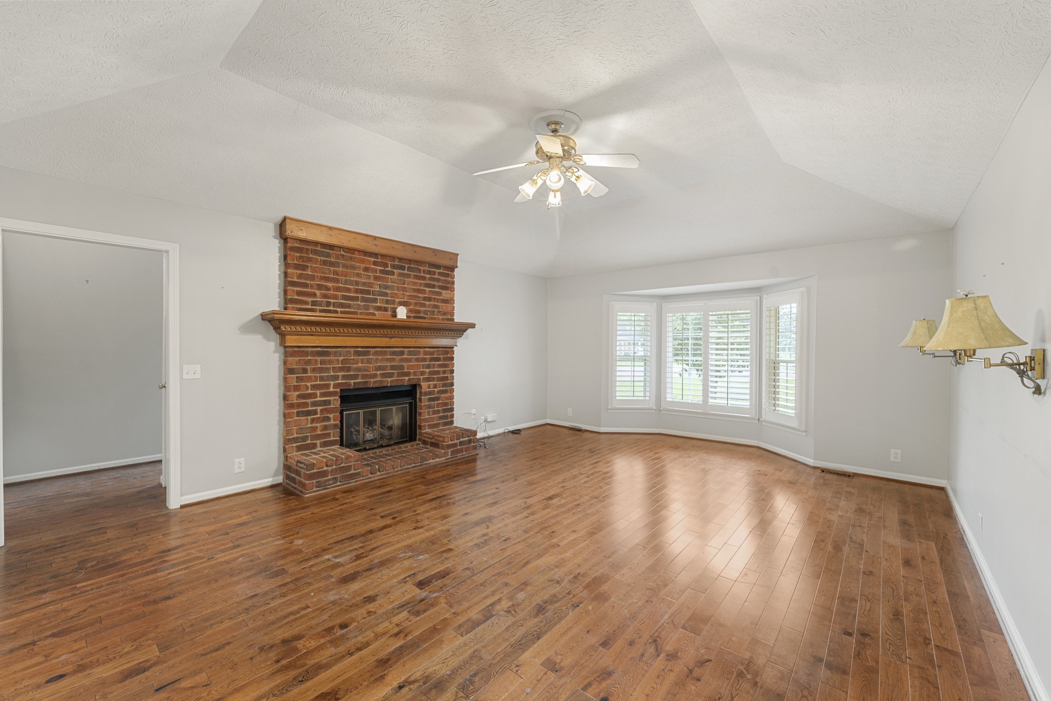 413 Clifton Dr