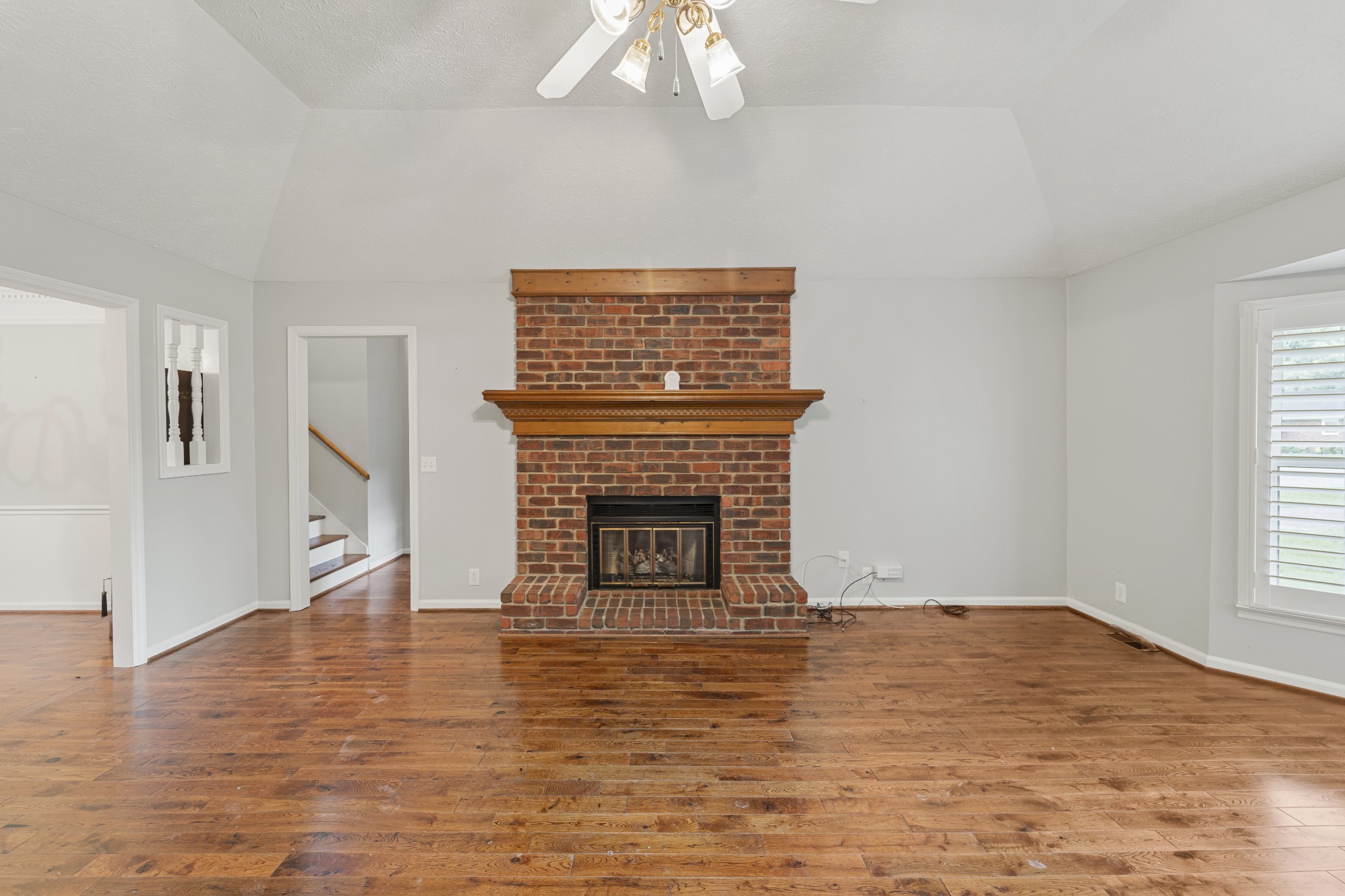 413 Clifton Dr