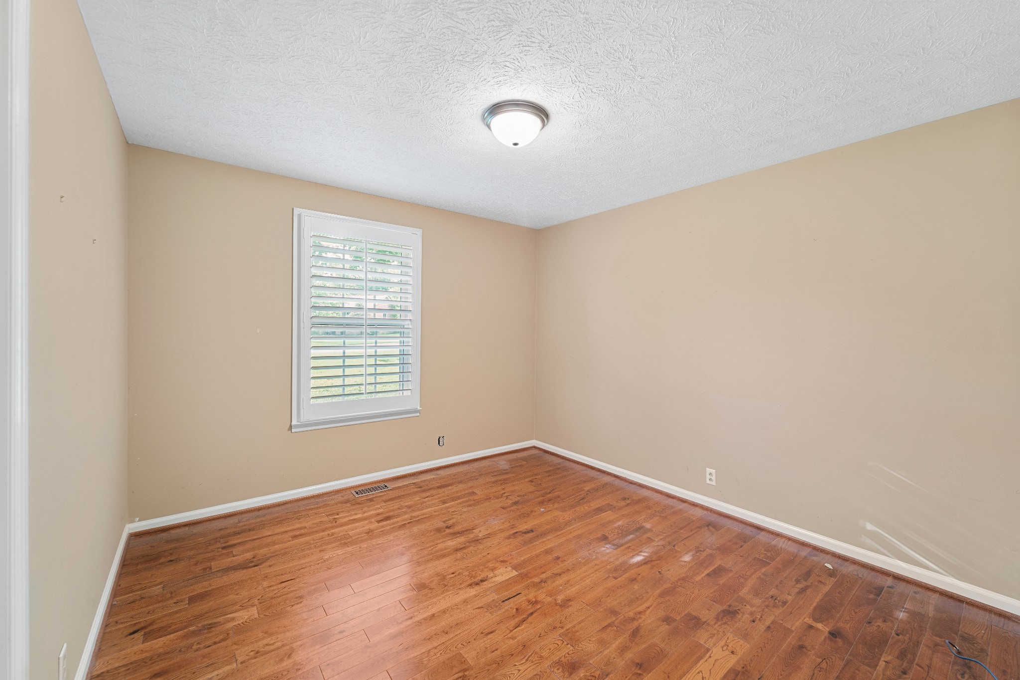 413 Clifton Dr