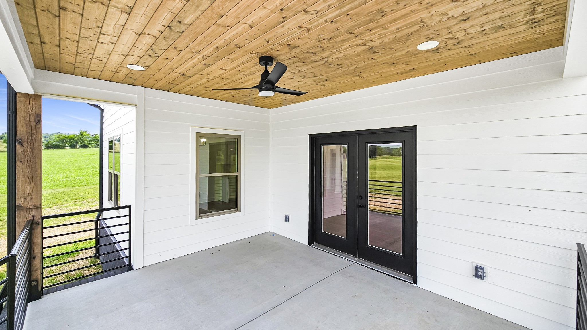 1165 Walnut Grove Rd
