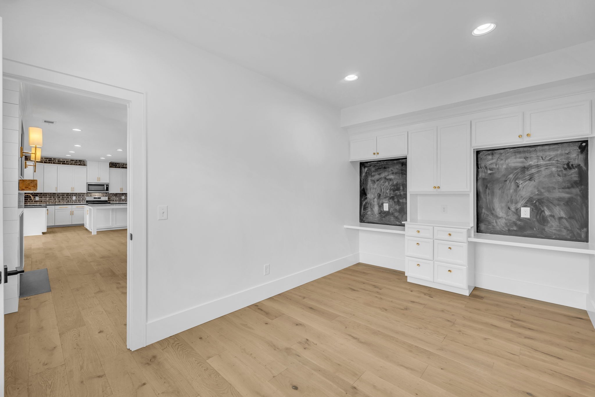 2625 Cortlandt Ct