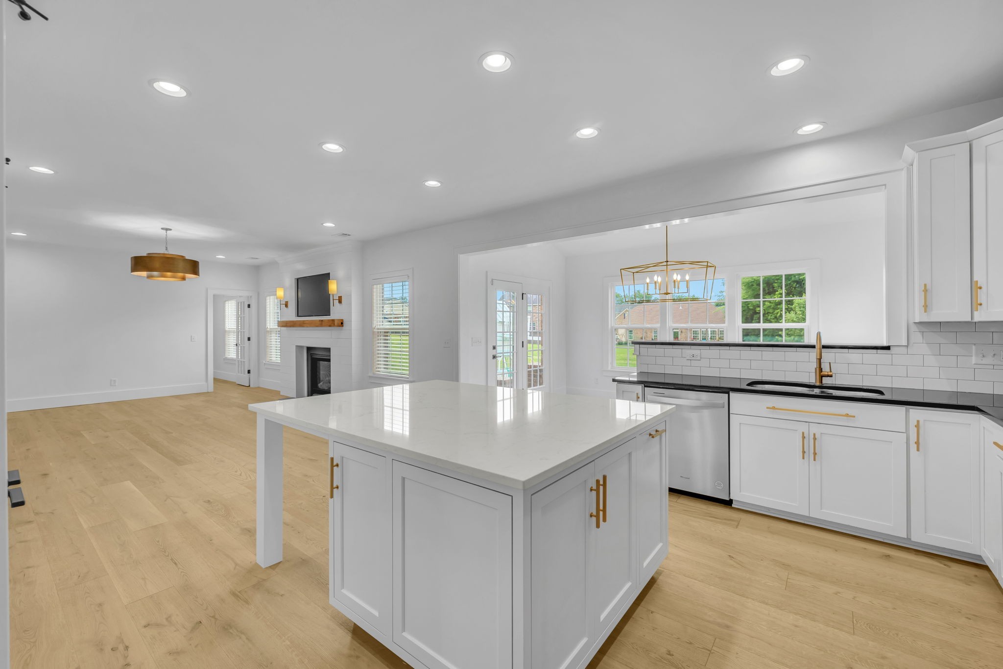 2625 Cortlandt Ct