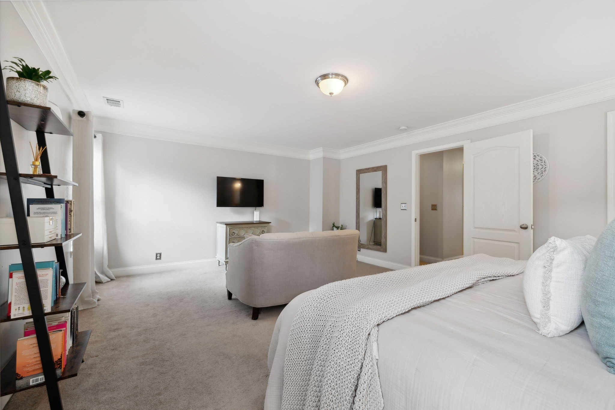 735 Tulip Grove Rd Unit: 118