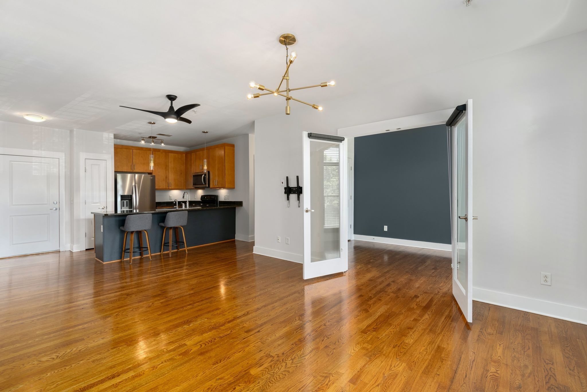 817 3rd Ave, N Unit: 316