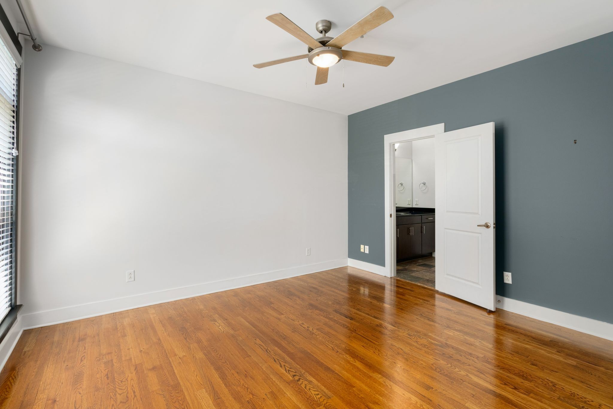 817 3rd Ave, N Unit: 316