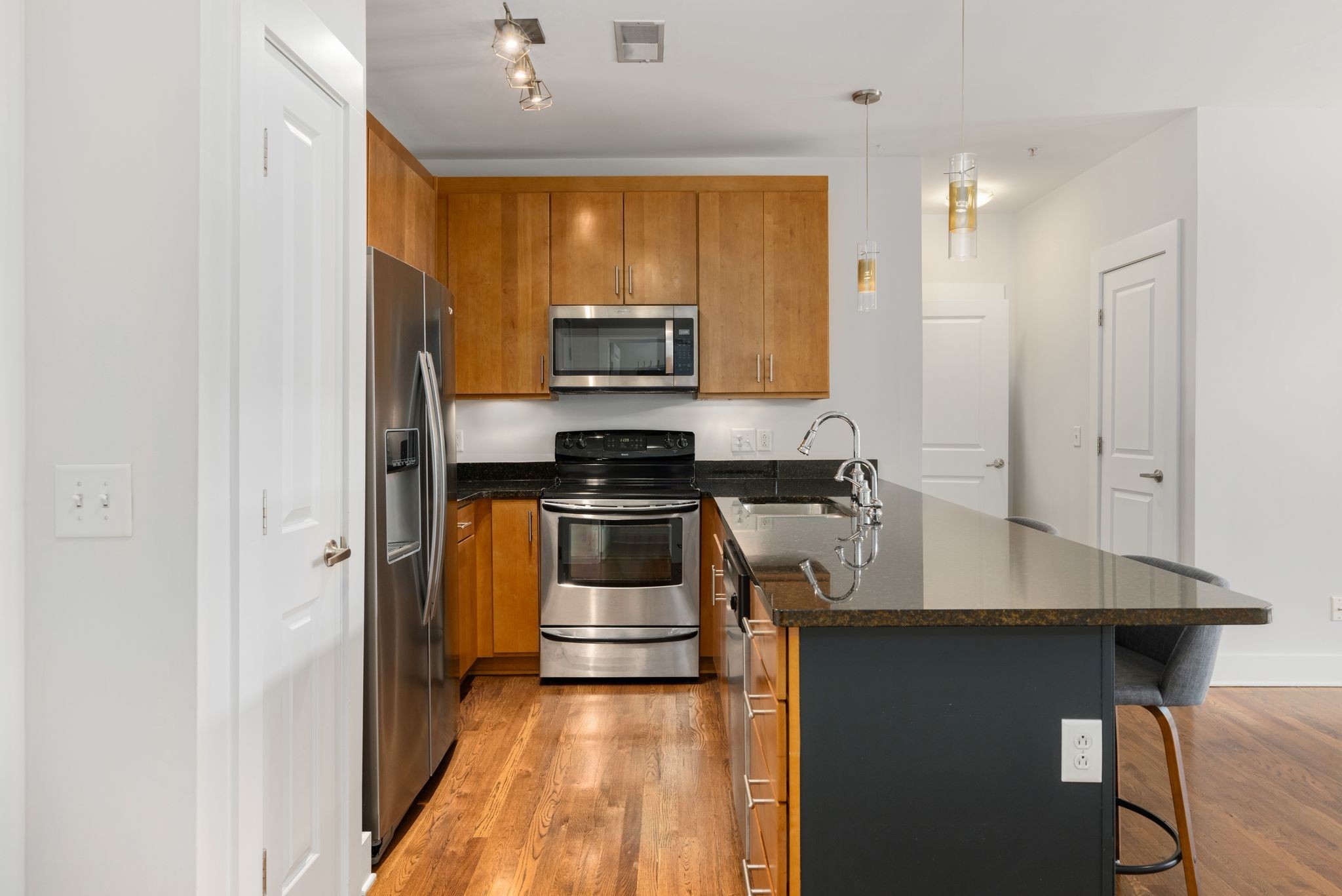 817 3rd Ave, N Unit: 316