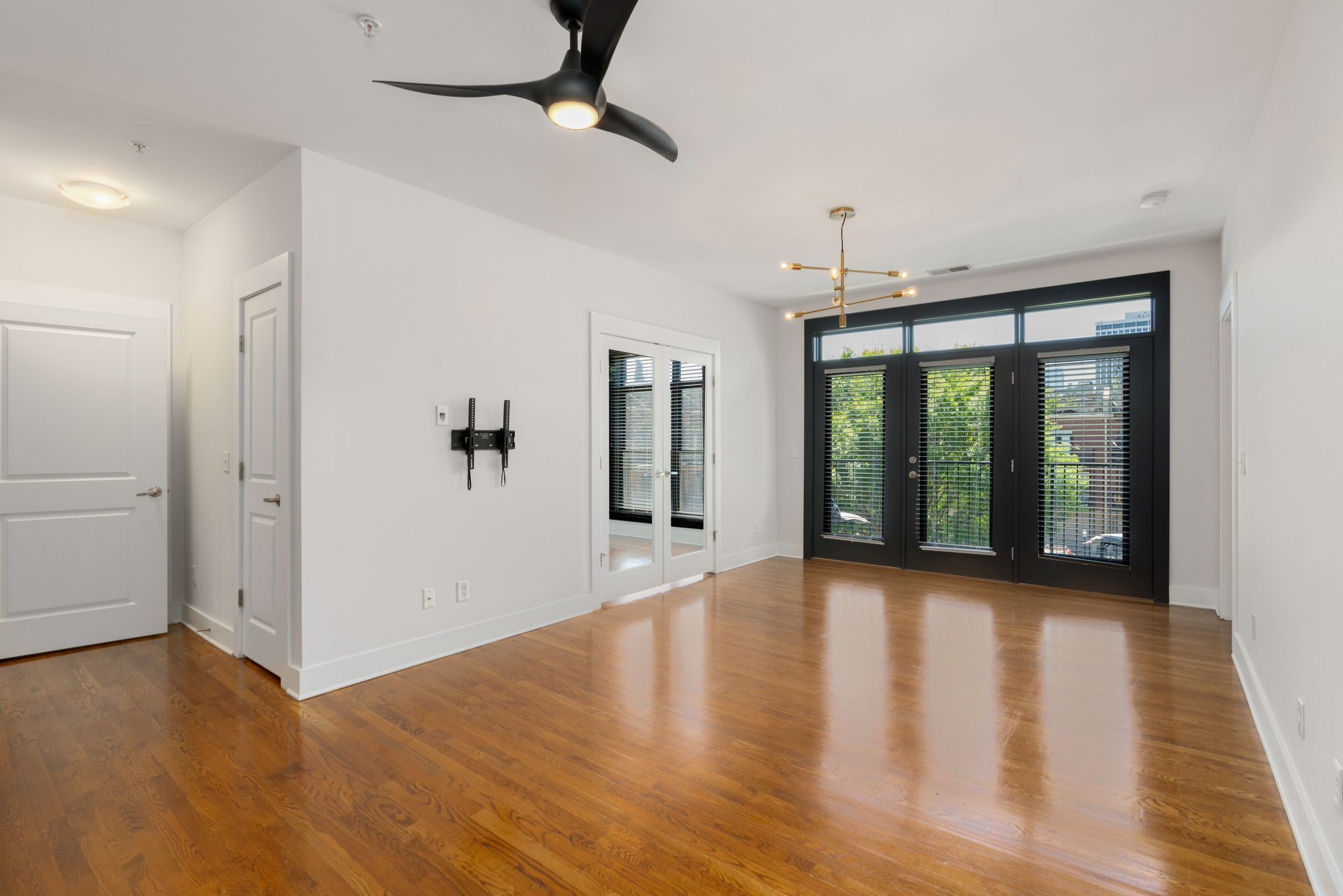817 3rd Ave, N Unit: 316