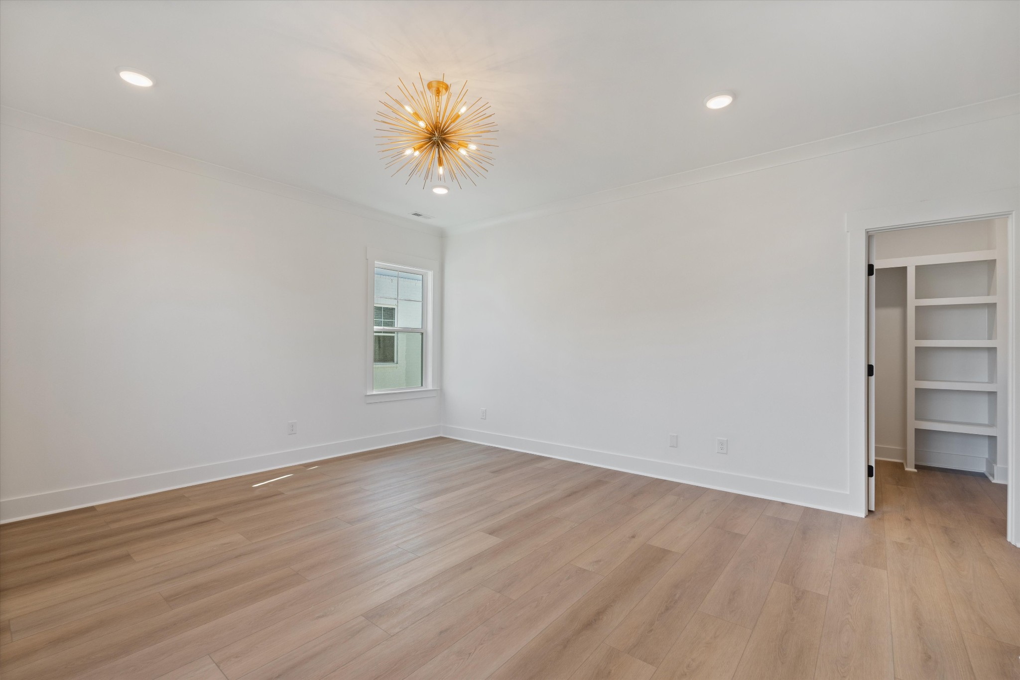 345 Old Shackle Island Rd