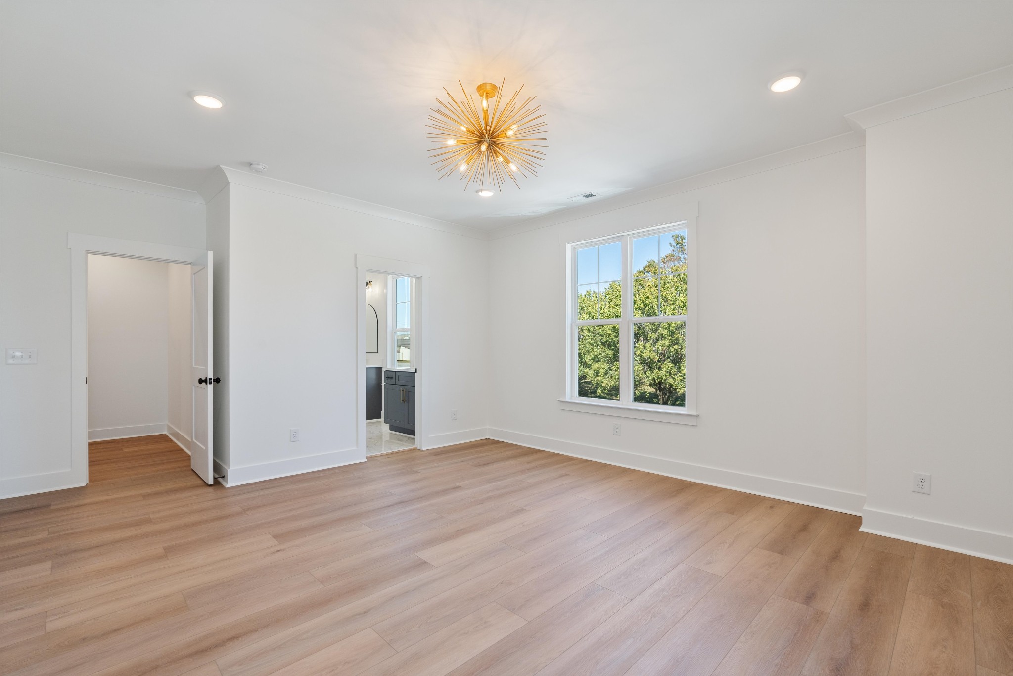 345 Old Shackle Island Rd