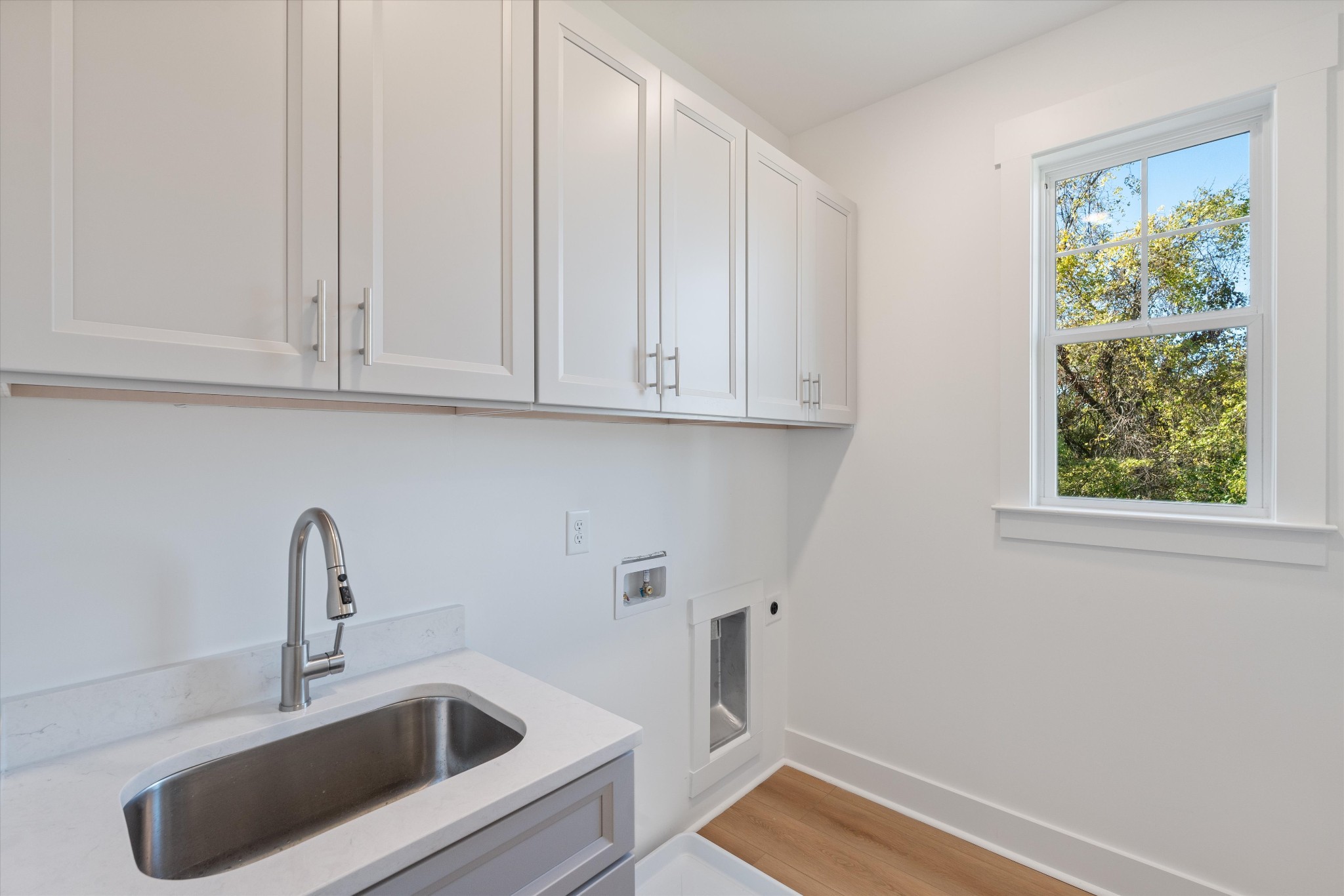 345 Old Shackle Island Rd
