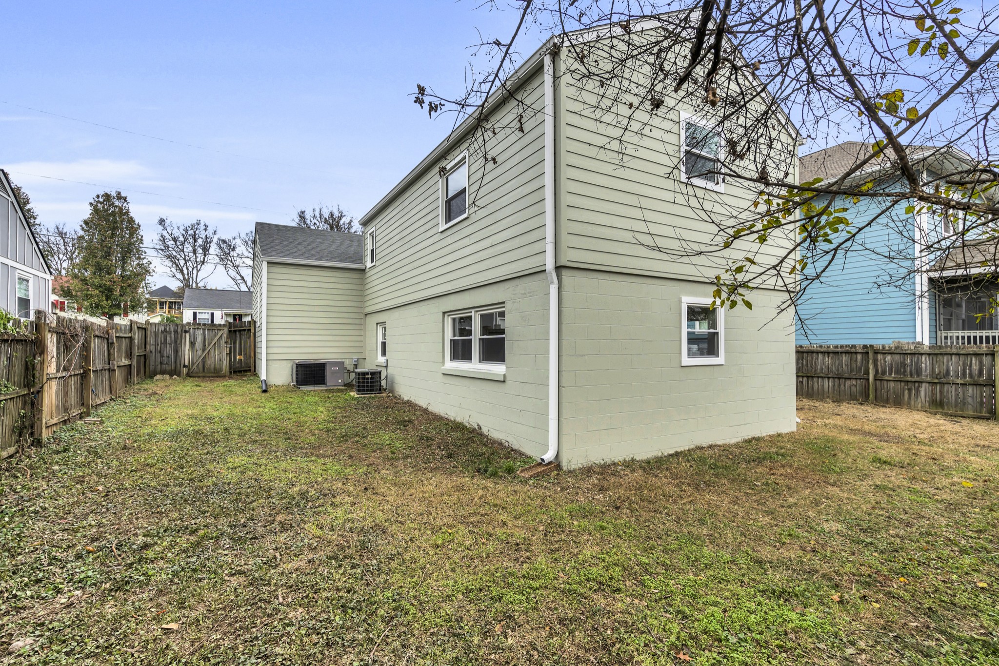 6355 Columbia Ave