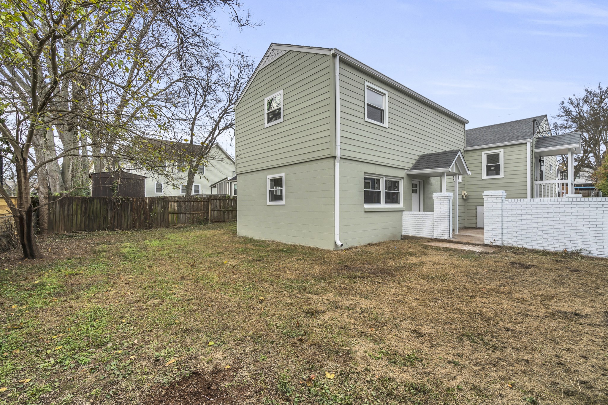 6355 Columbia Ave