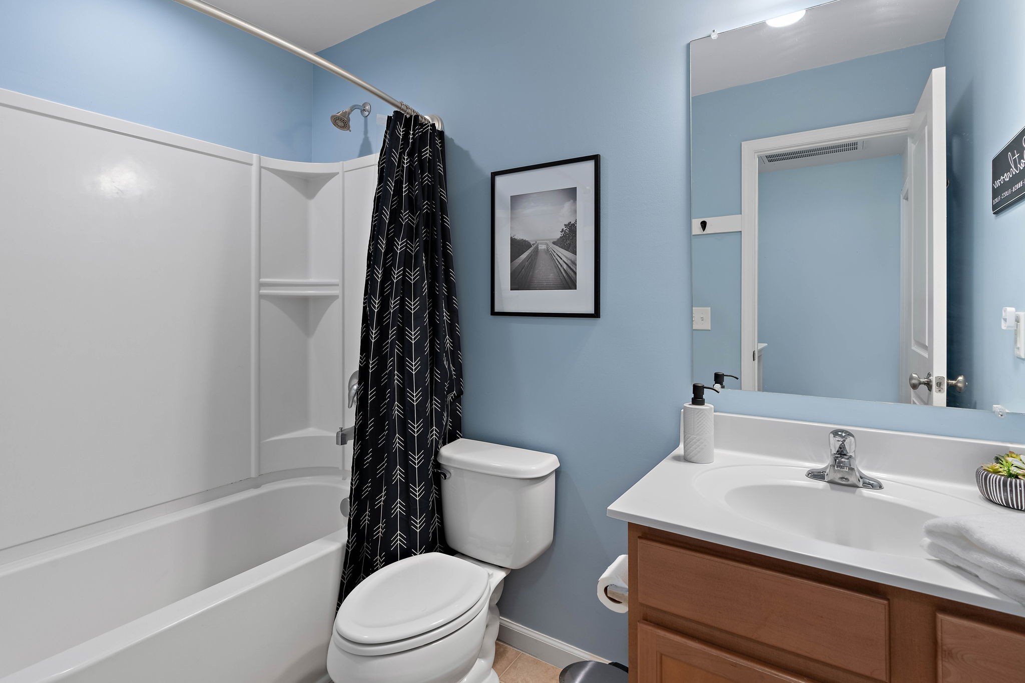1324 Scarcroft Ln