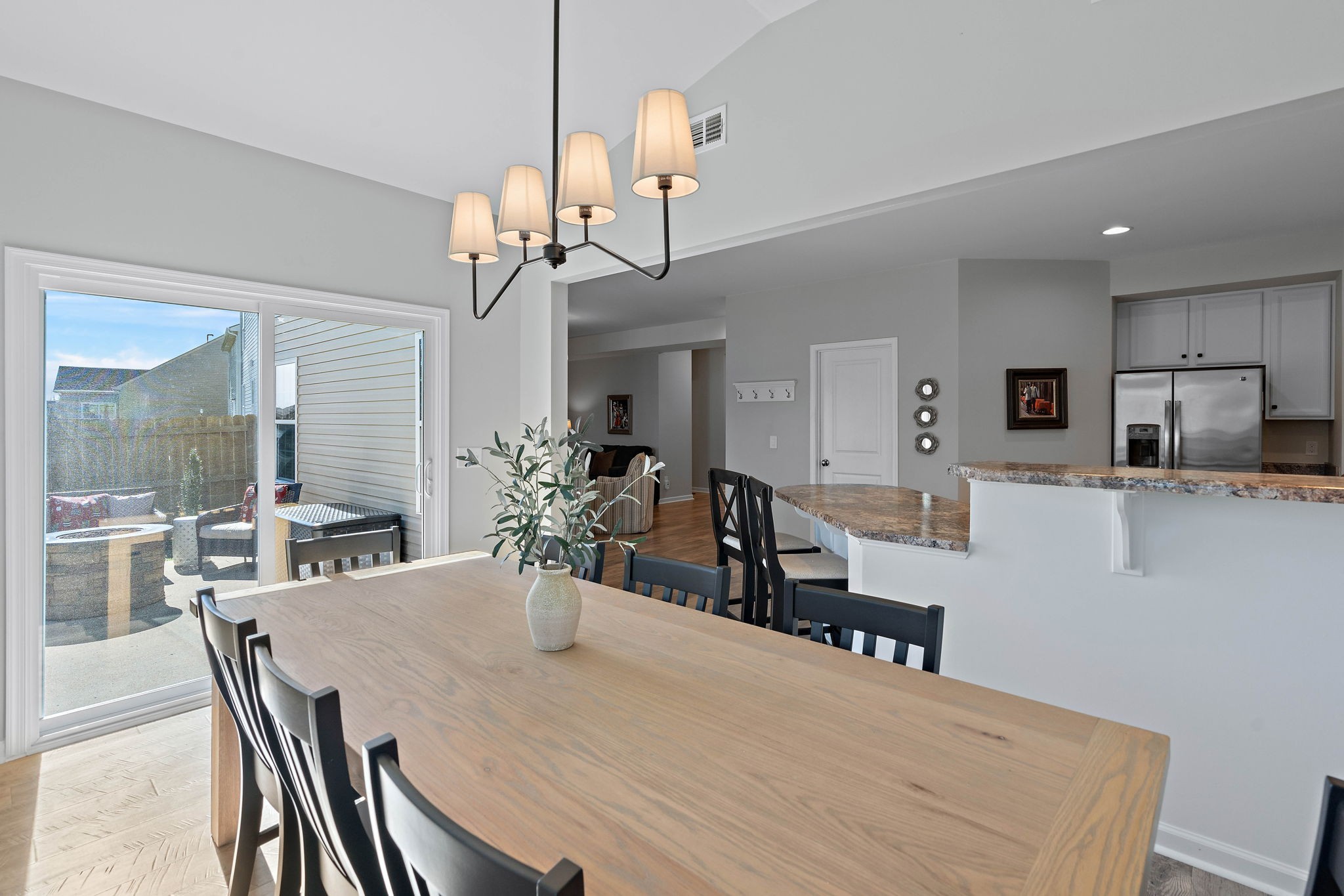 1324 Scarcroft Ln