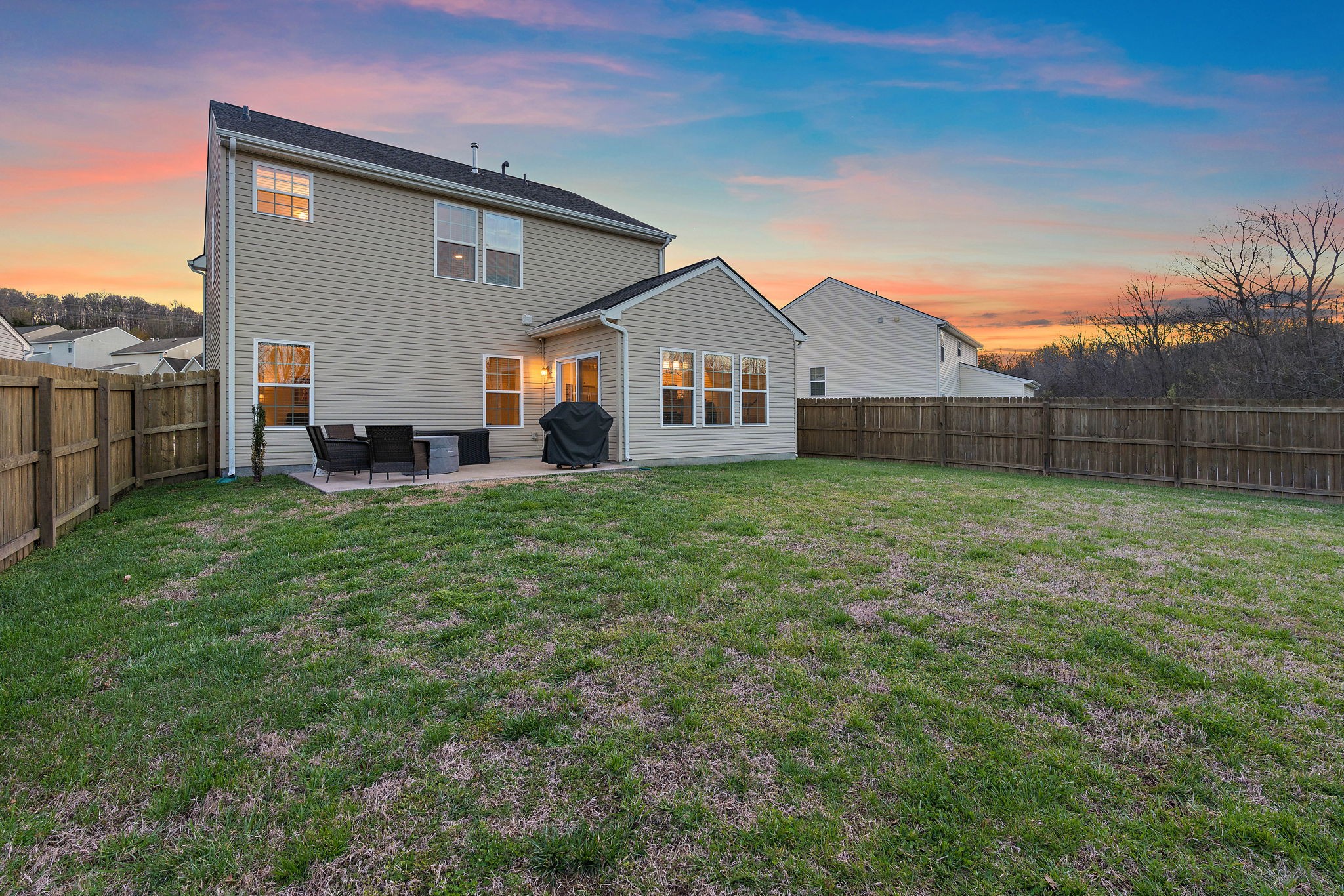 1324 Scarcroft Ln