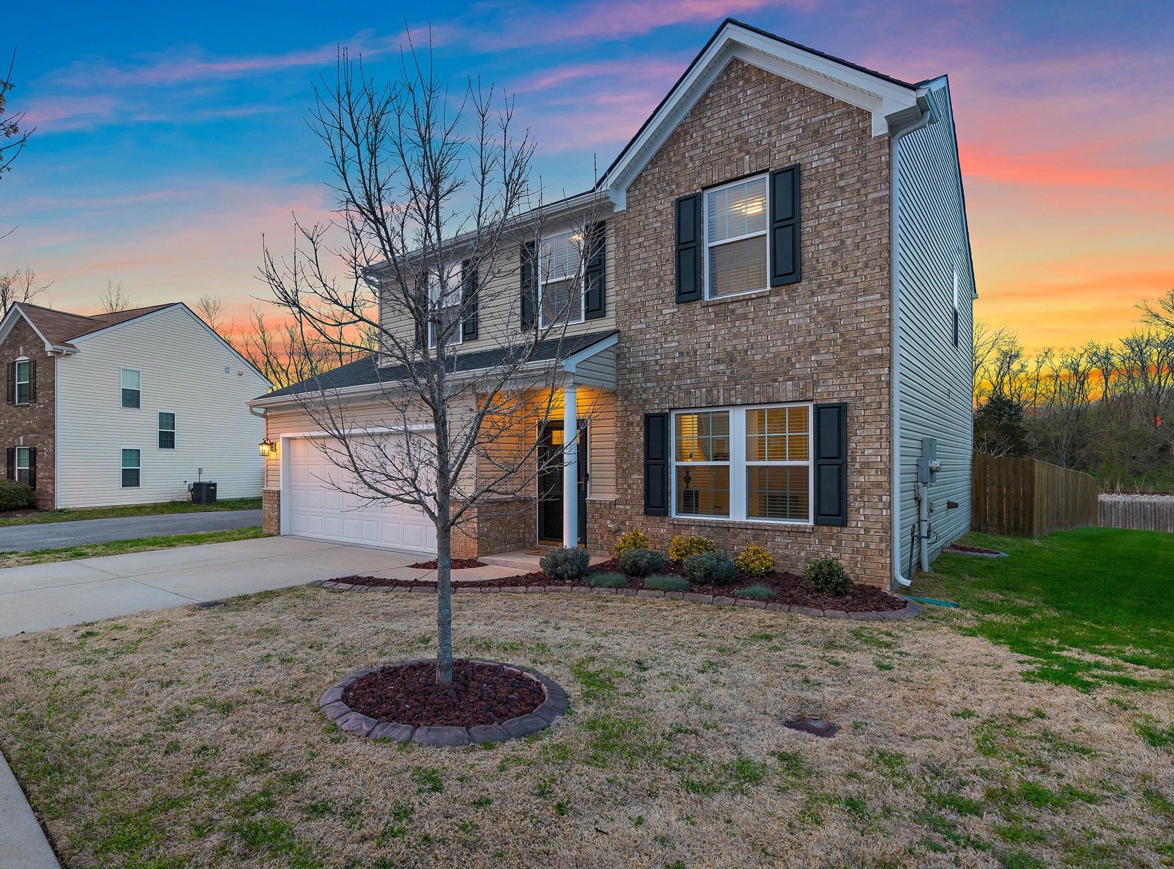 1324 Scarcroft Ln