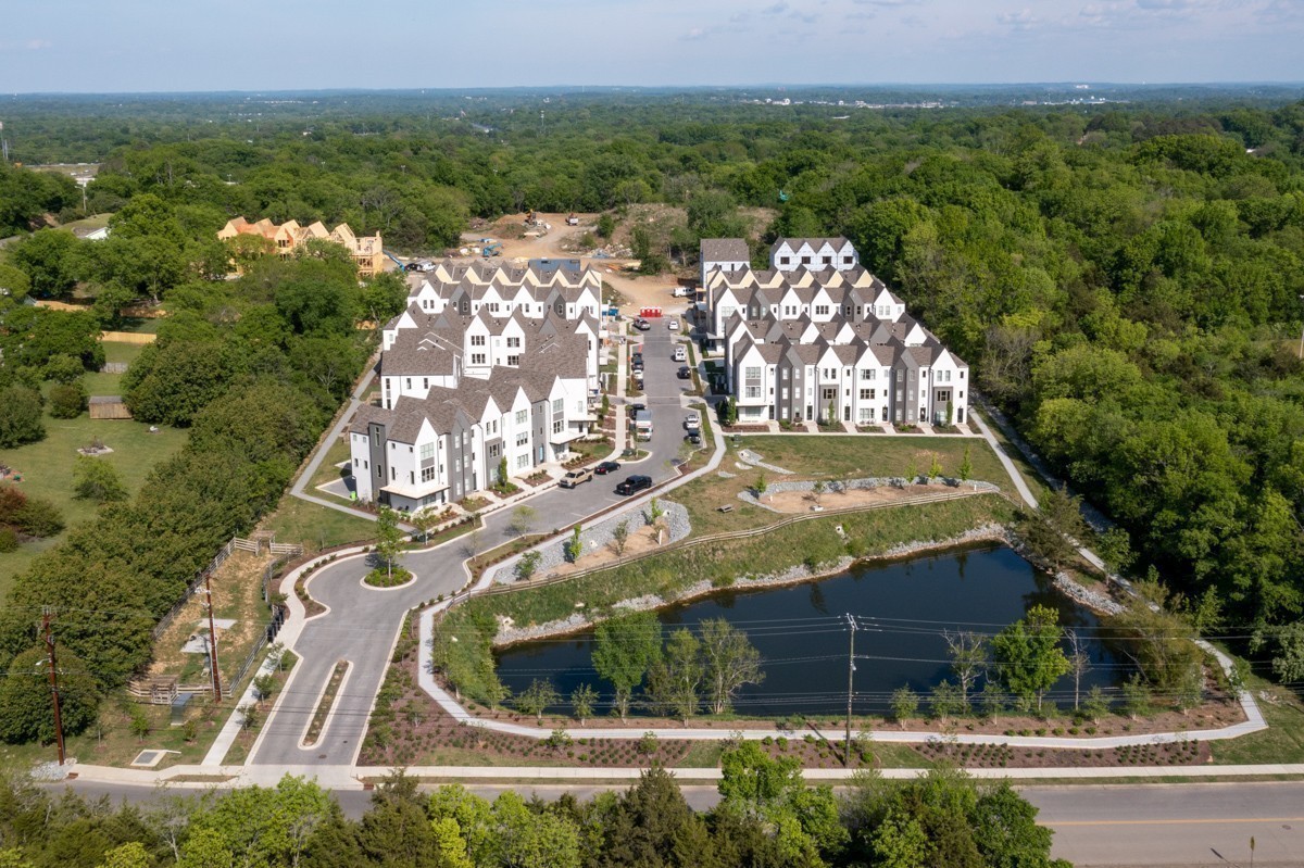 351 E Village Ln
