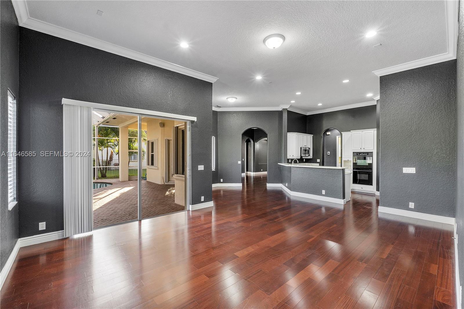 12211 NW 49th Street