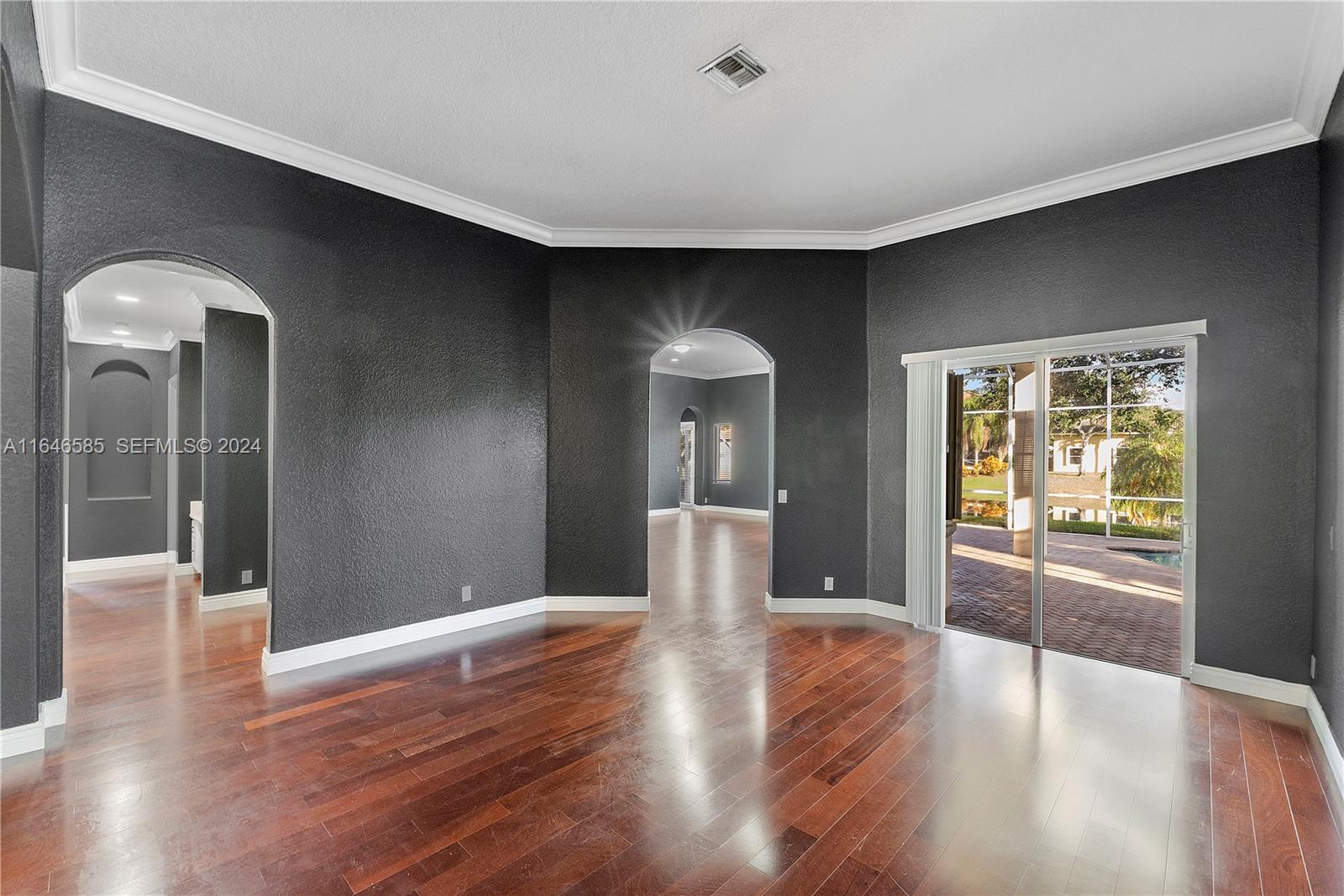 12211 NW 49th Street