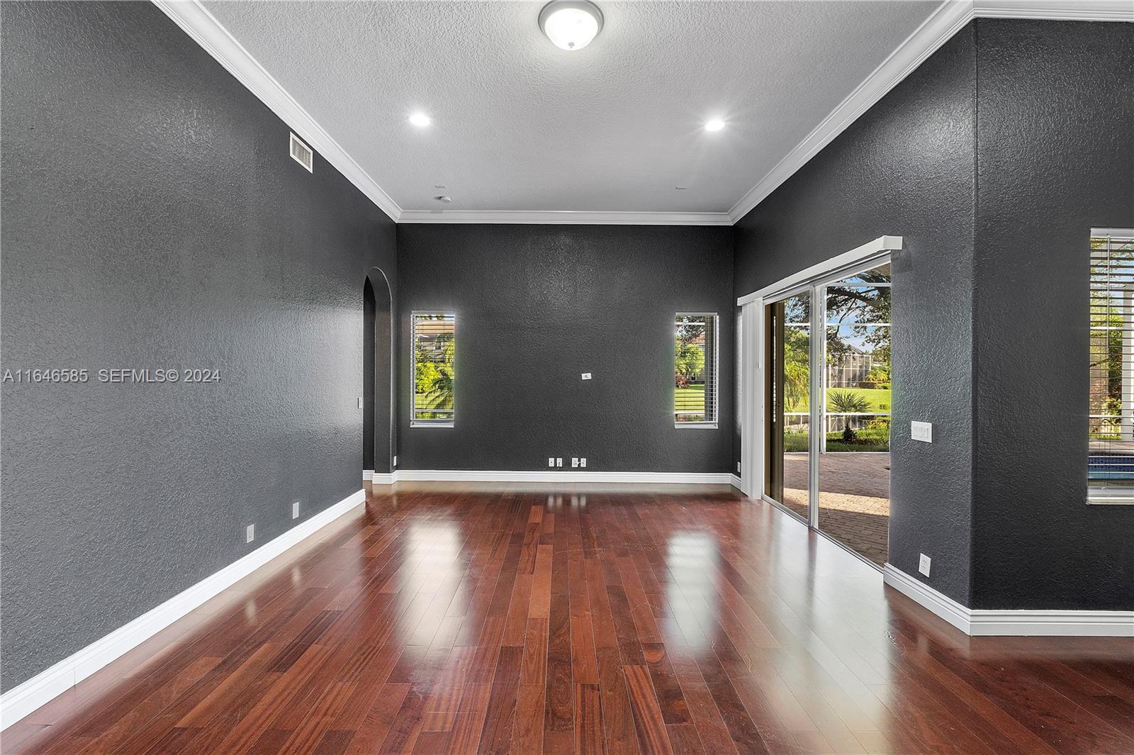 12211 NW 49th Street