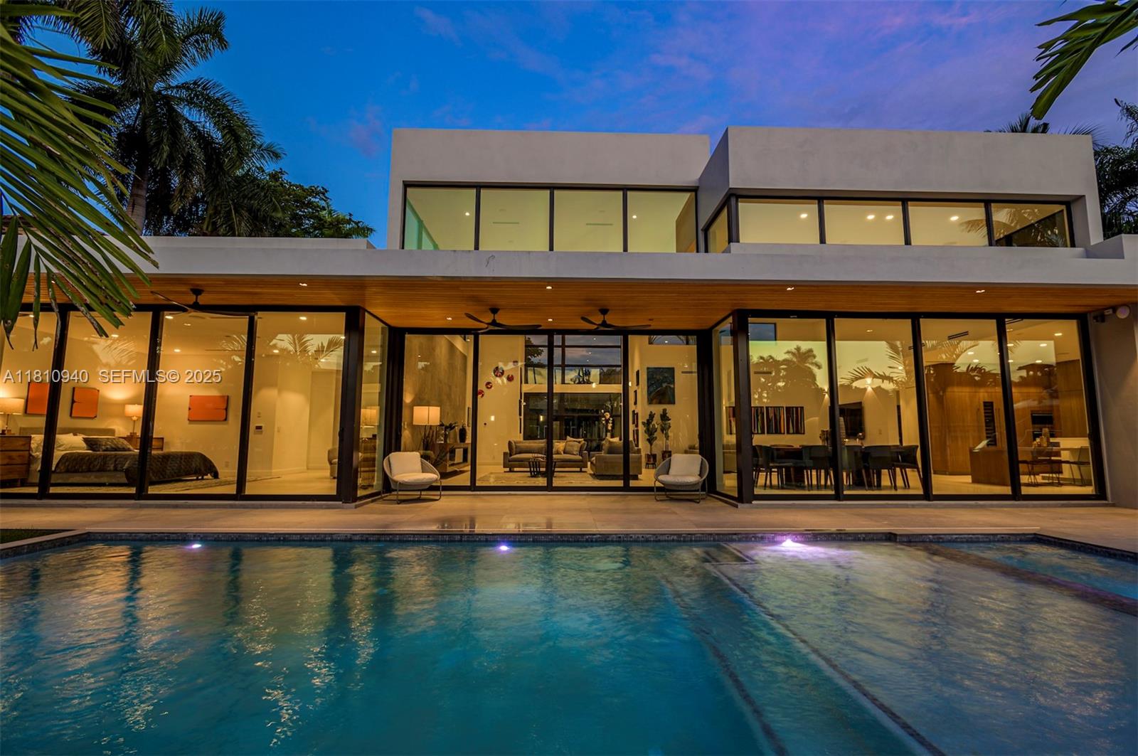 401 Royal Plaza Drive na
