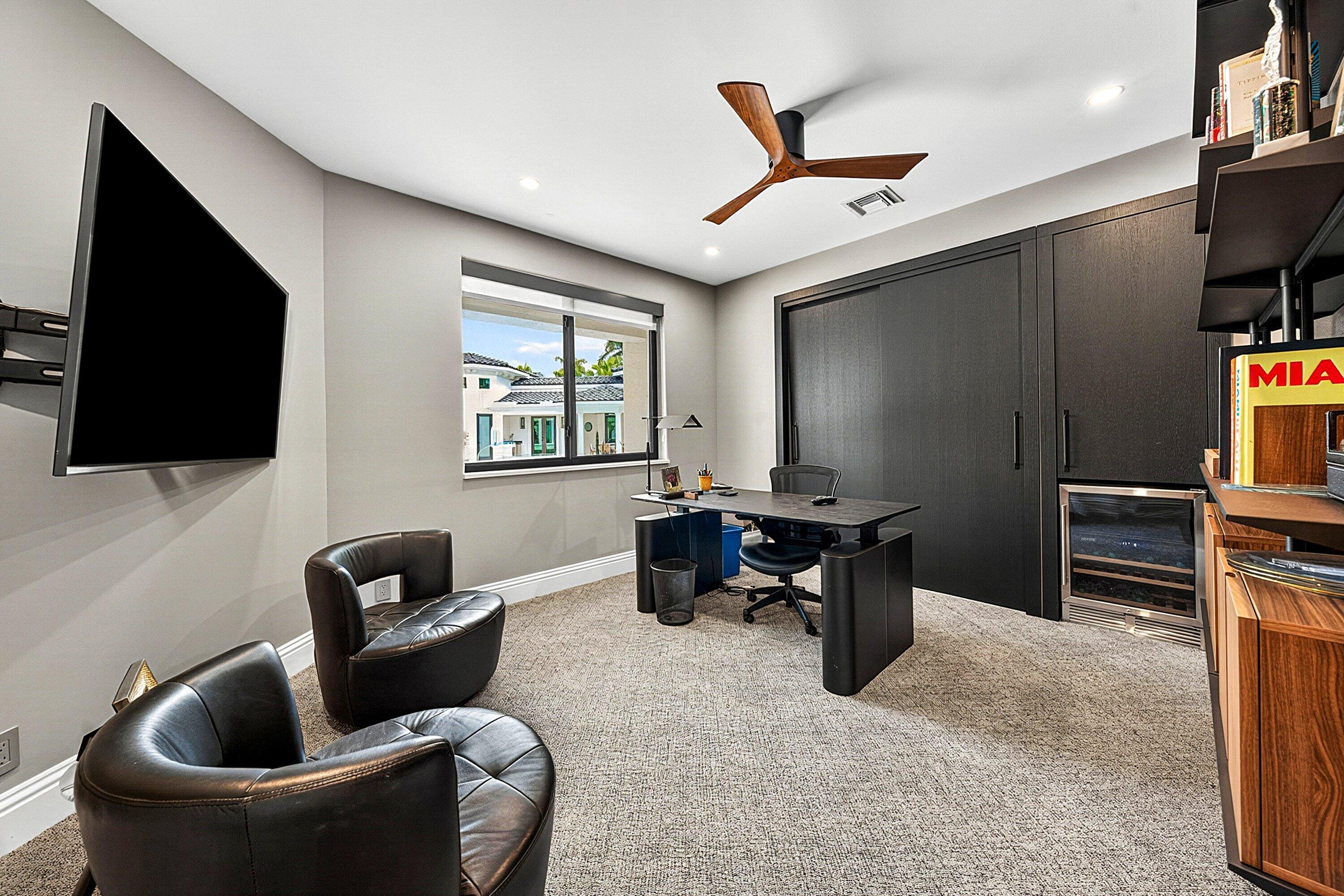 3633 Carlton Place