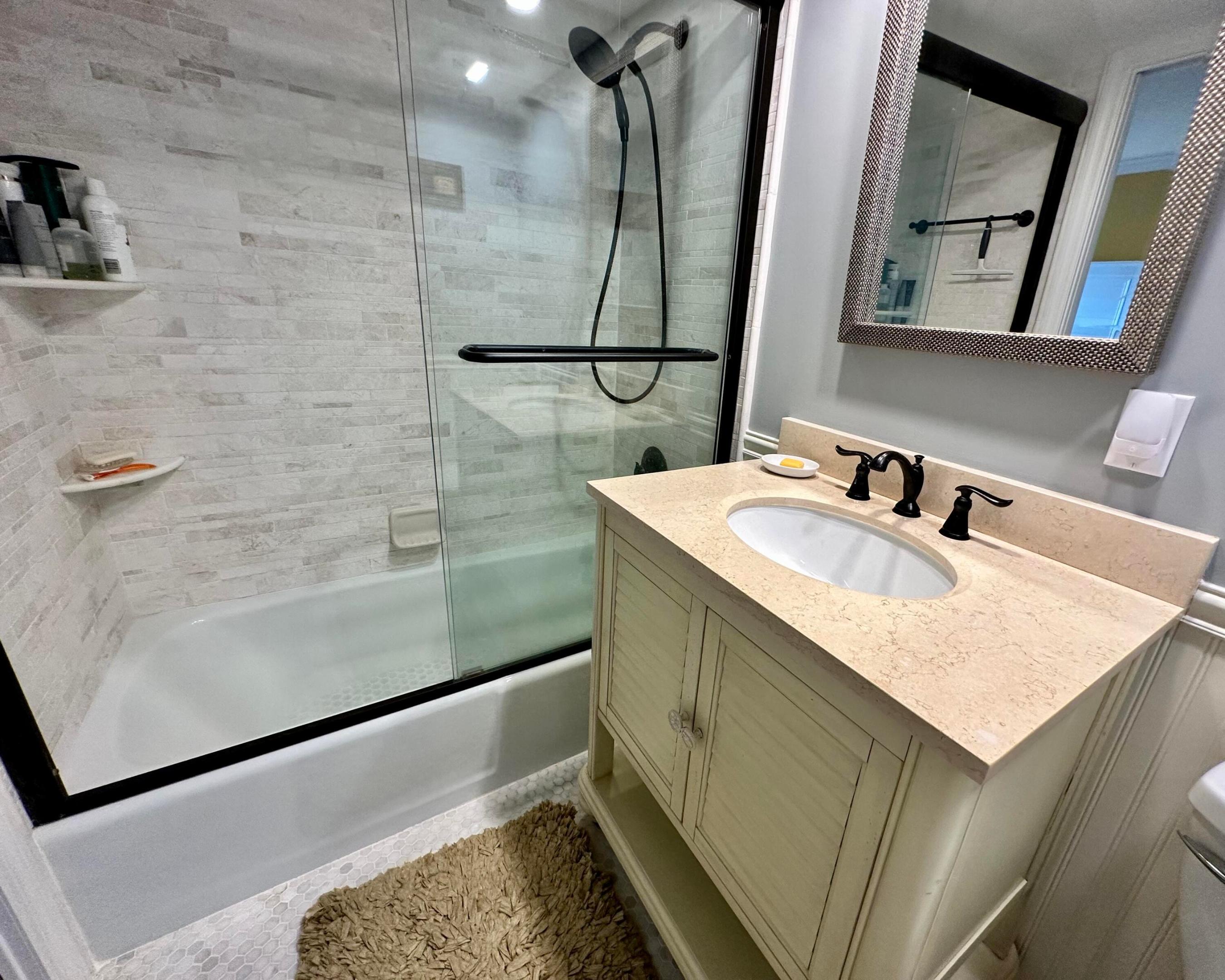 200 S Ocean Boulevard B-124