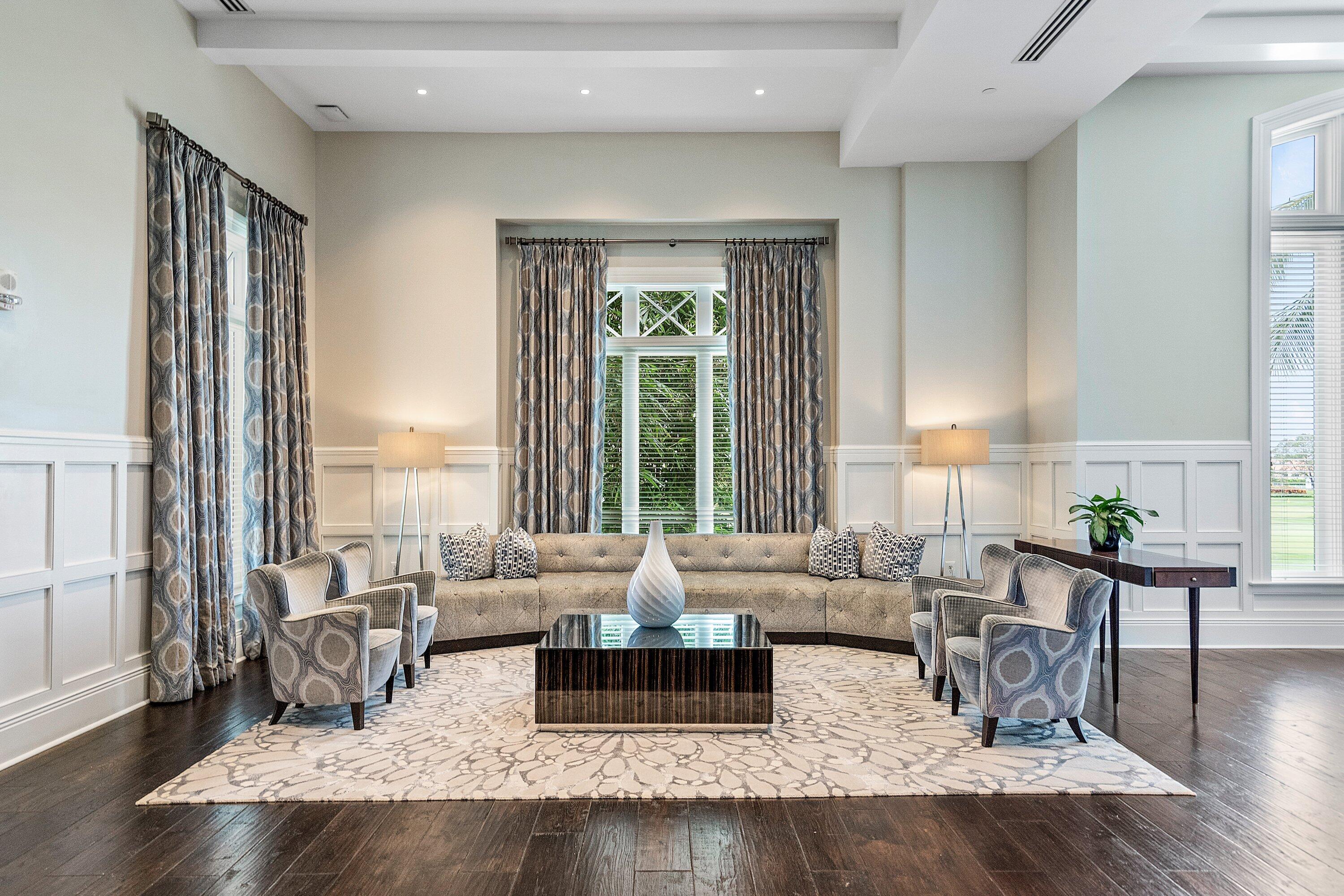 3507 NW Clubside Circle