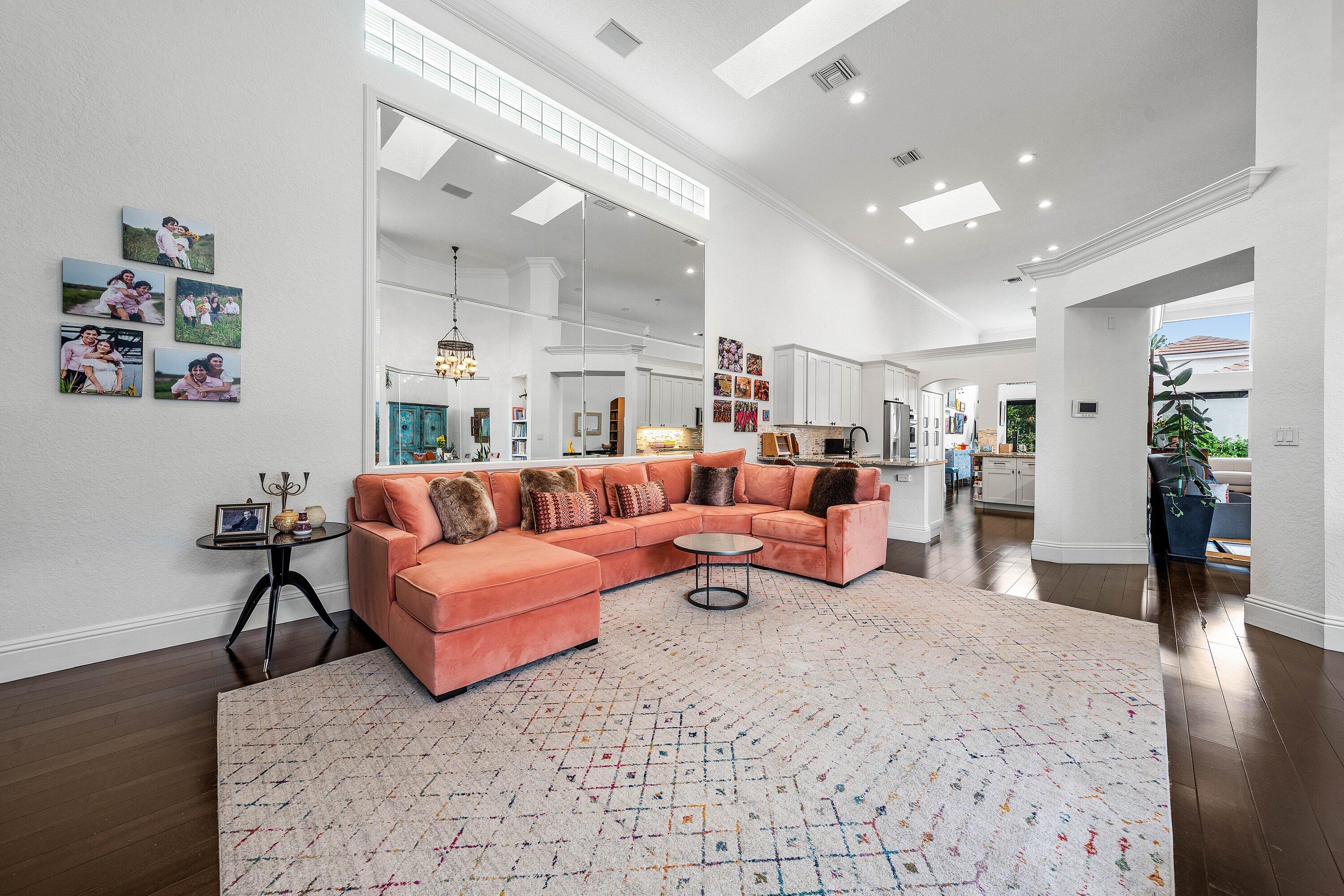 3507 NW Clubside Circle