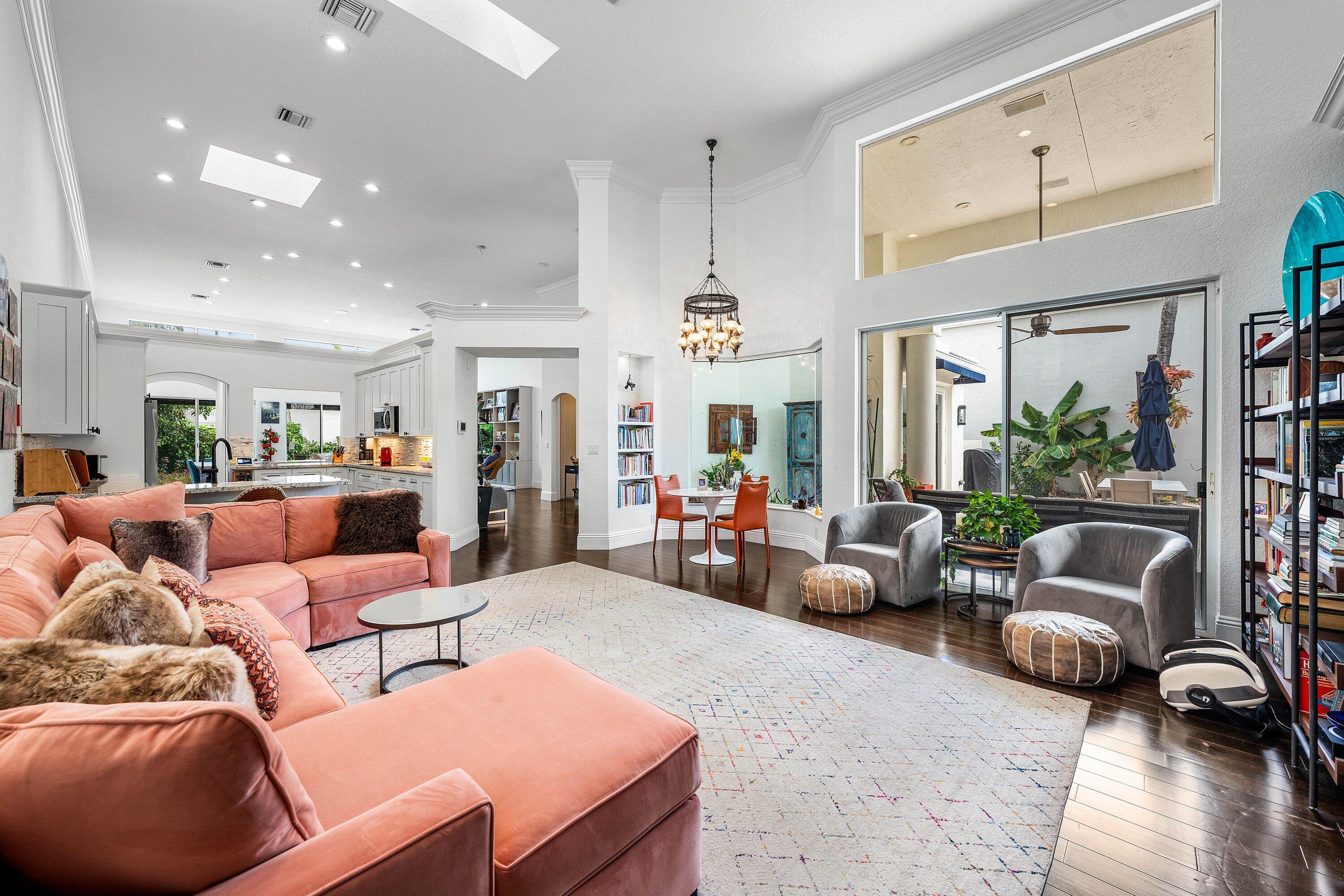 3507 NW Clubside Circle