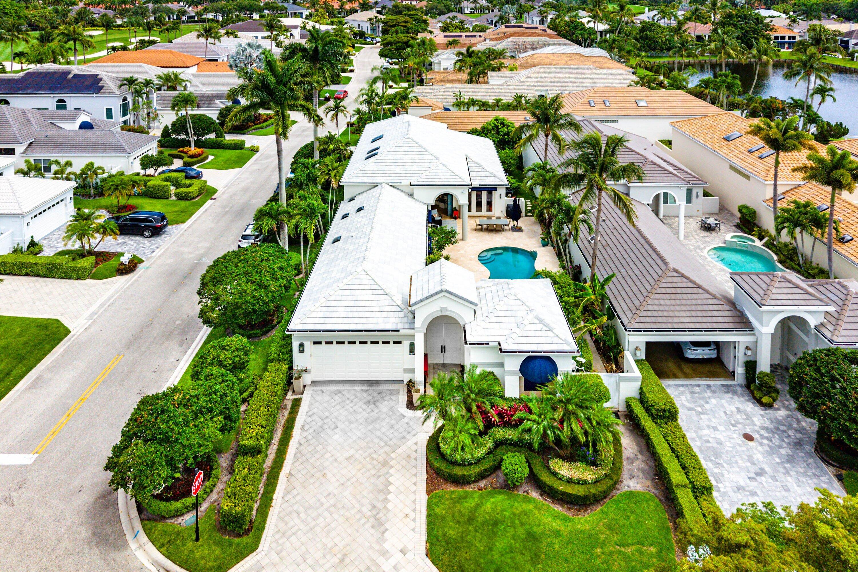 3507 NW Clubside Circle